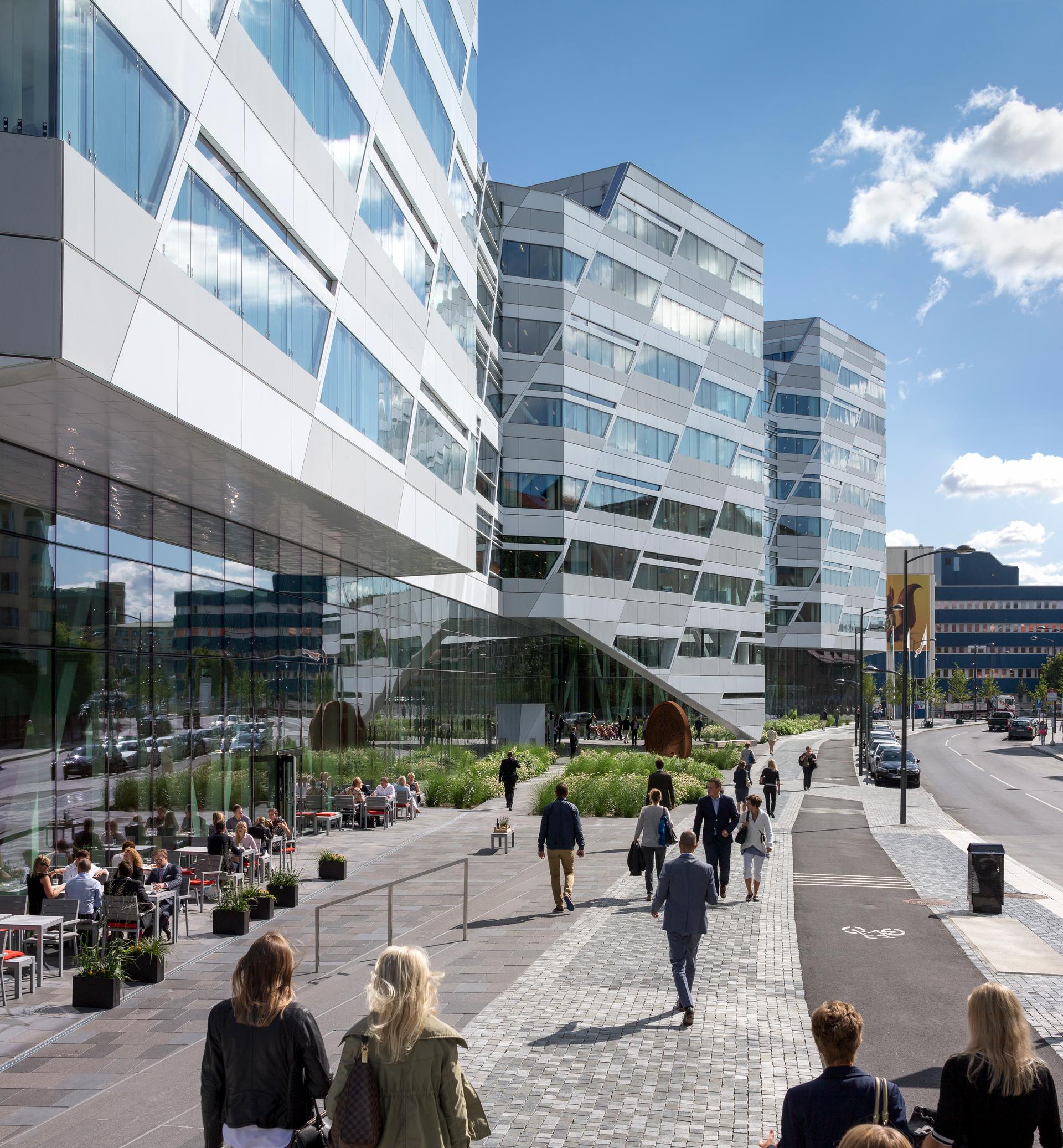 Swedbank Headquarters - image 7