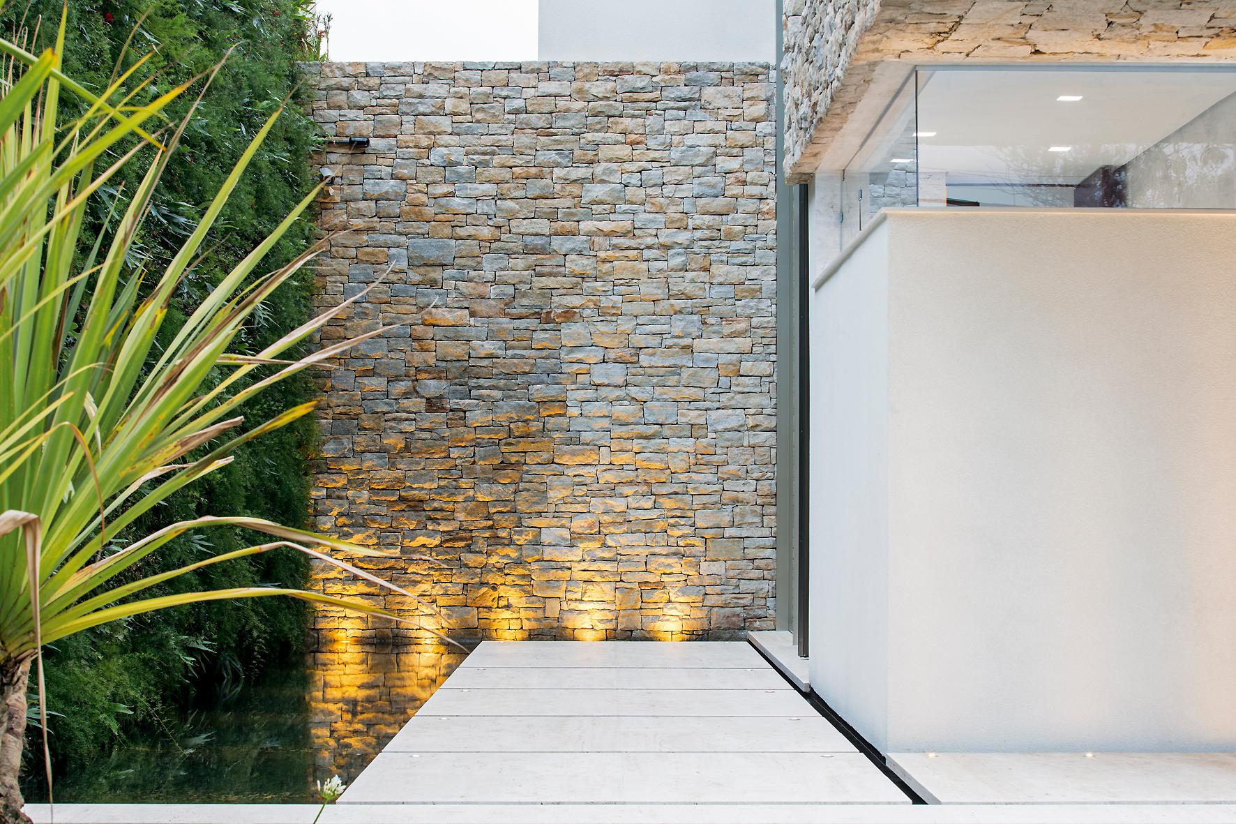 Maestro House