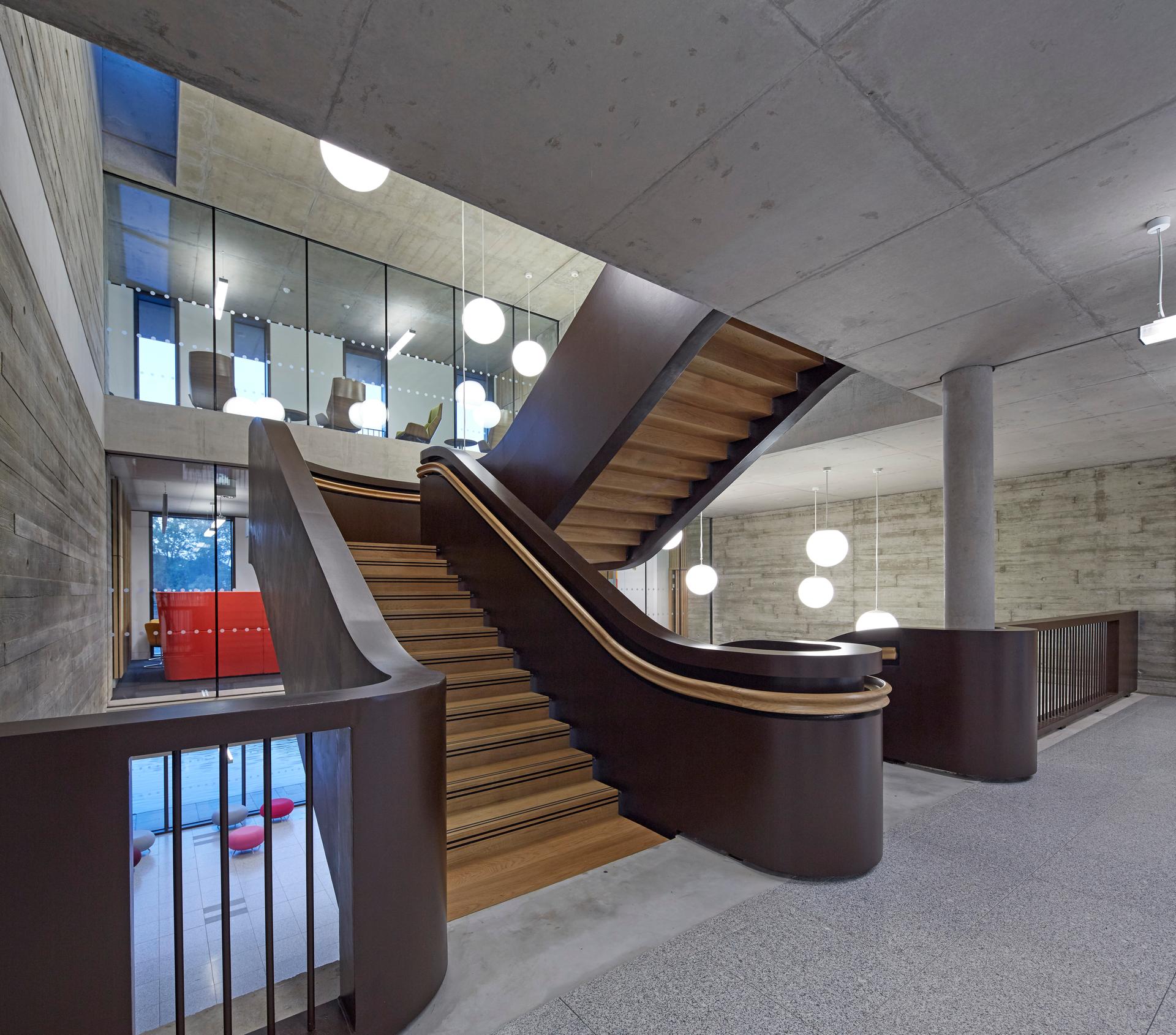 Essex University Albert Sloman Library and Silberrad Student Centre - image 6