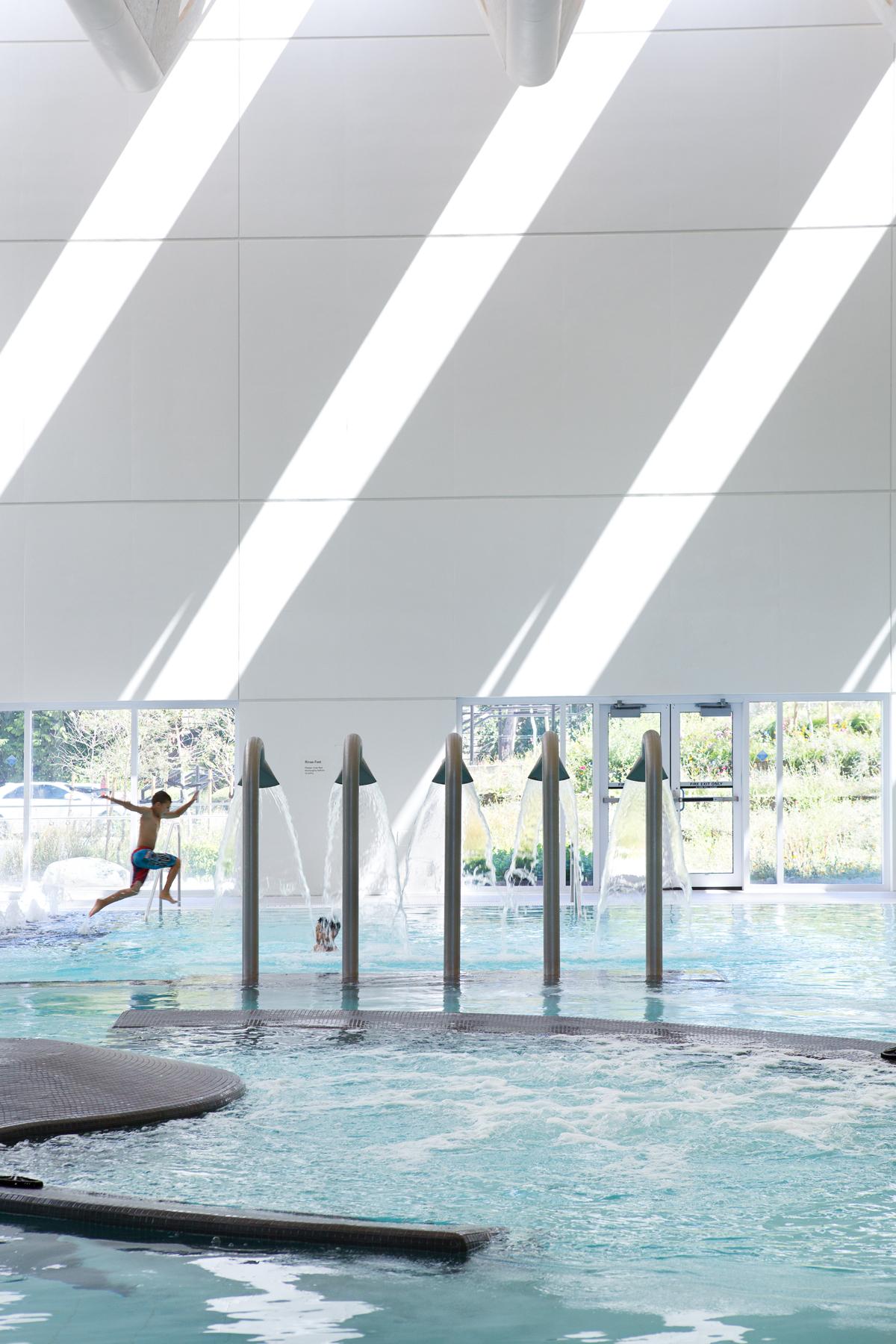 Guildford Aquatic Centre - image 11