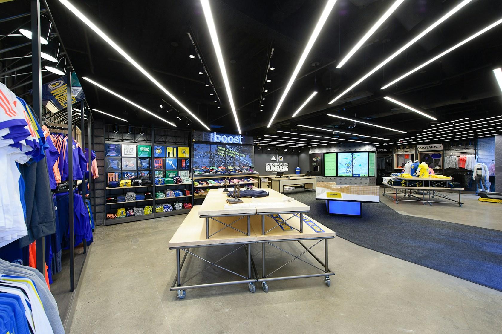 Adidas Runbase Boston - image 8