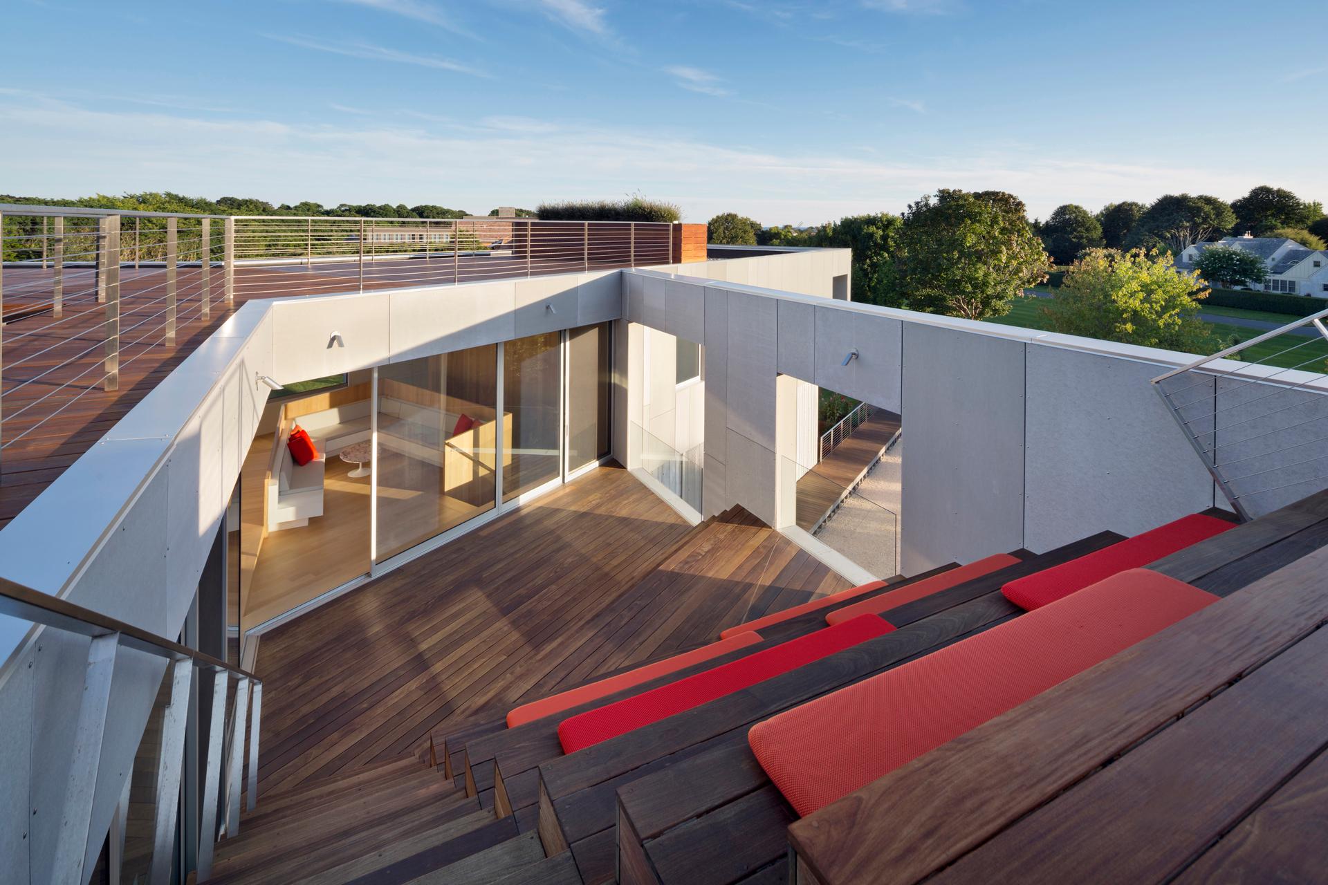 36SML Beach House - image 3