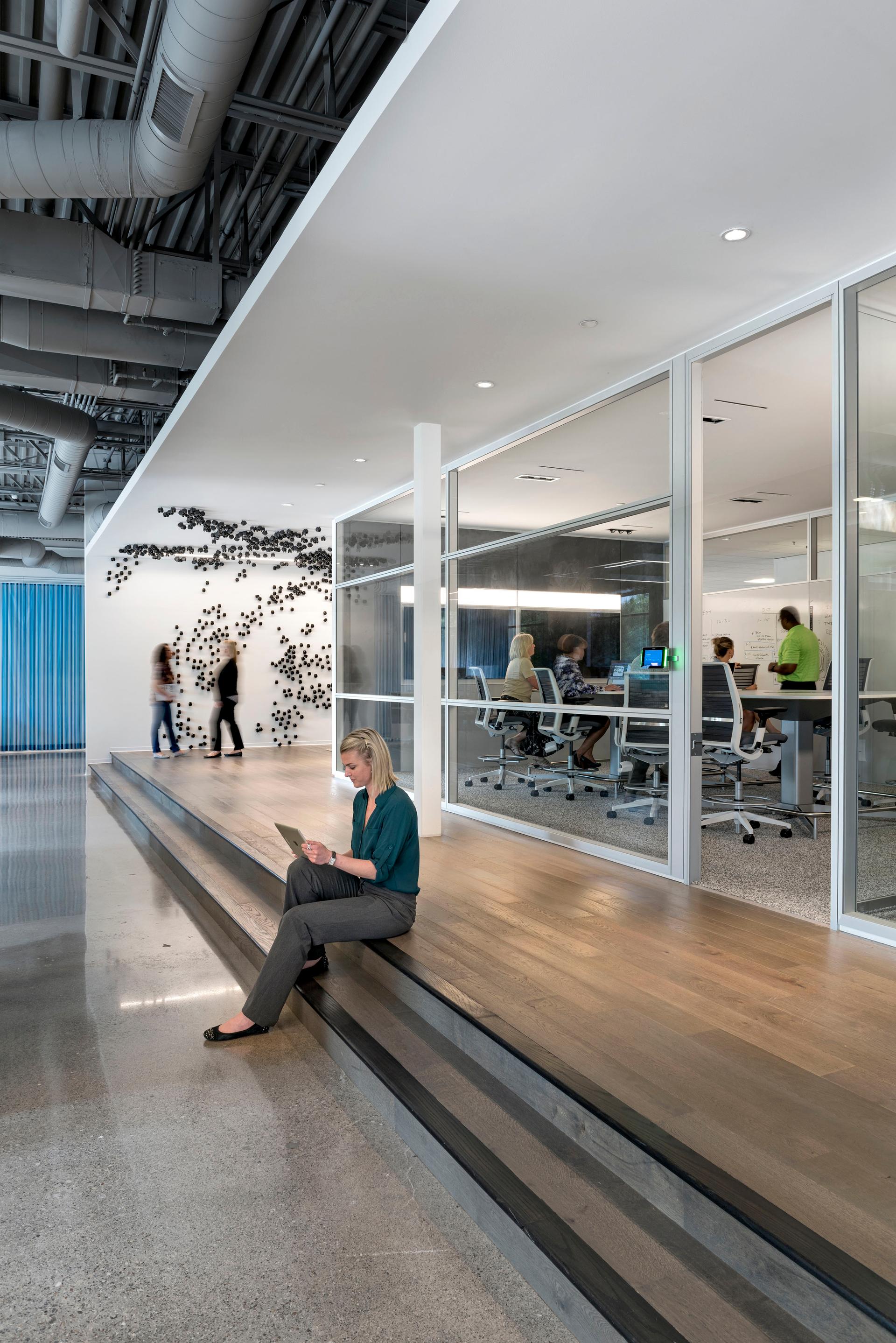 BKM Headquarters and Showroom - image 2