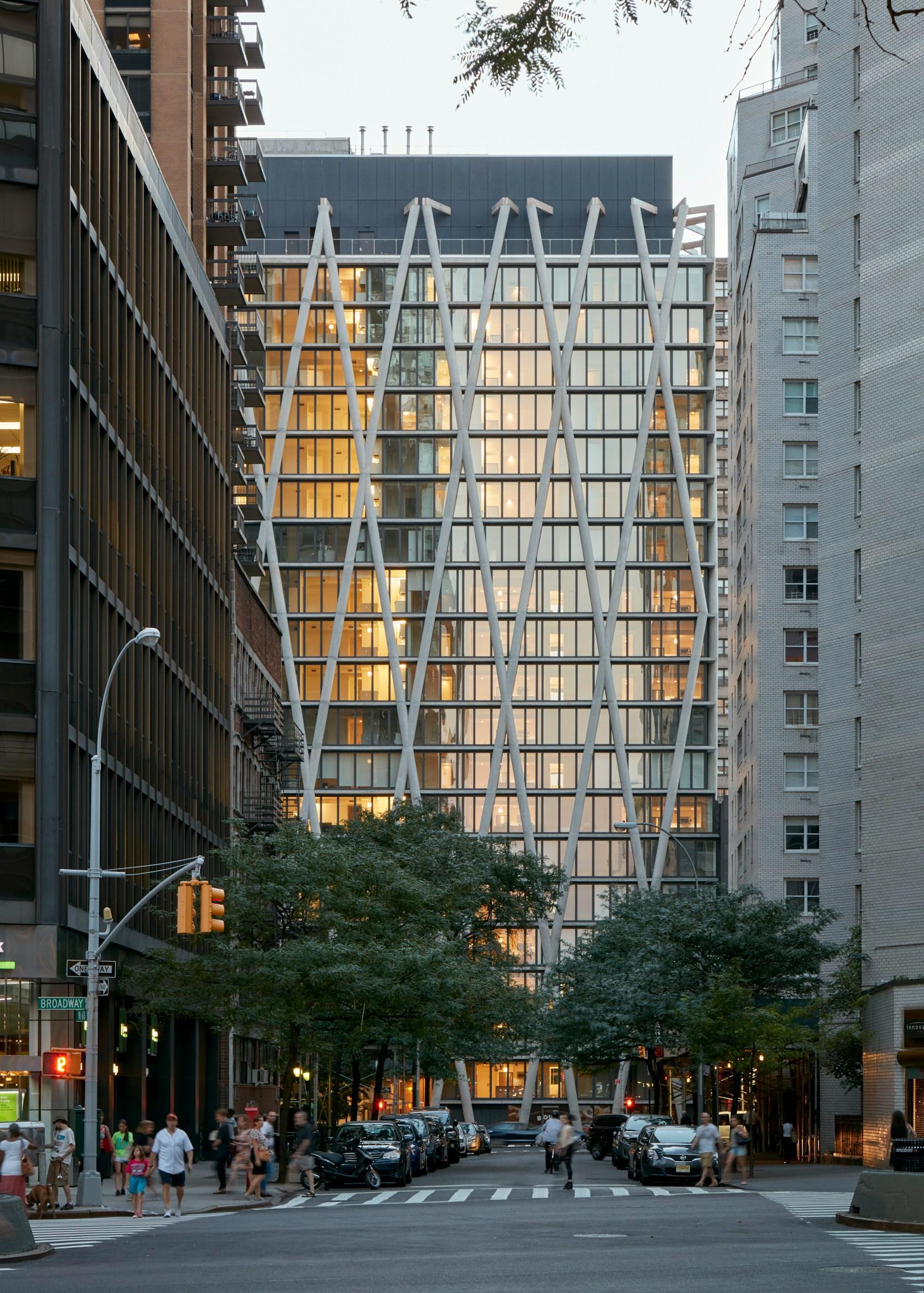170 Amsterdam - image 4