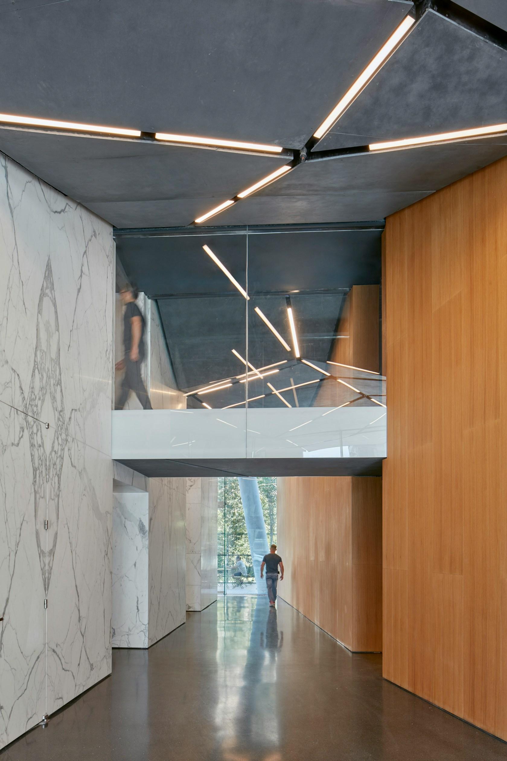170 Amsterdam - image 10