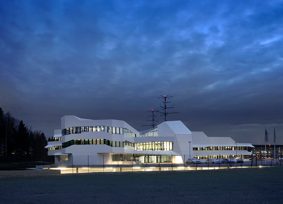 Air Traffic Control Centre - image 3