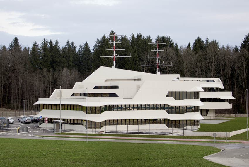 Air Traffic Control Centre - image 2