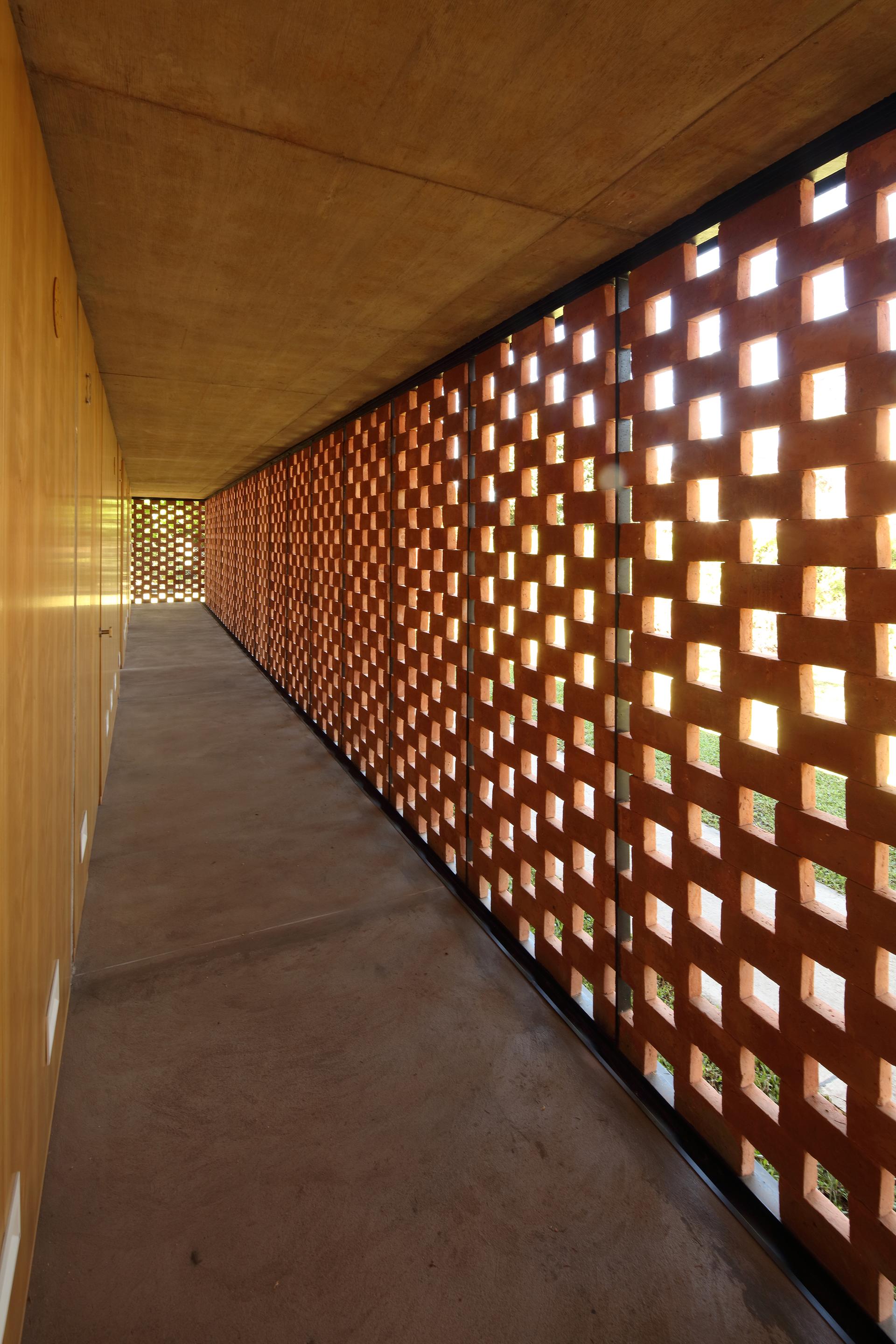 Experimental Brick Pavilion - image 14