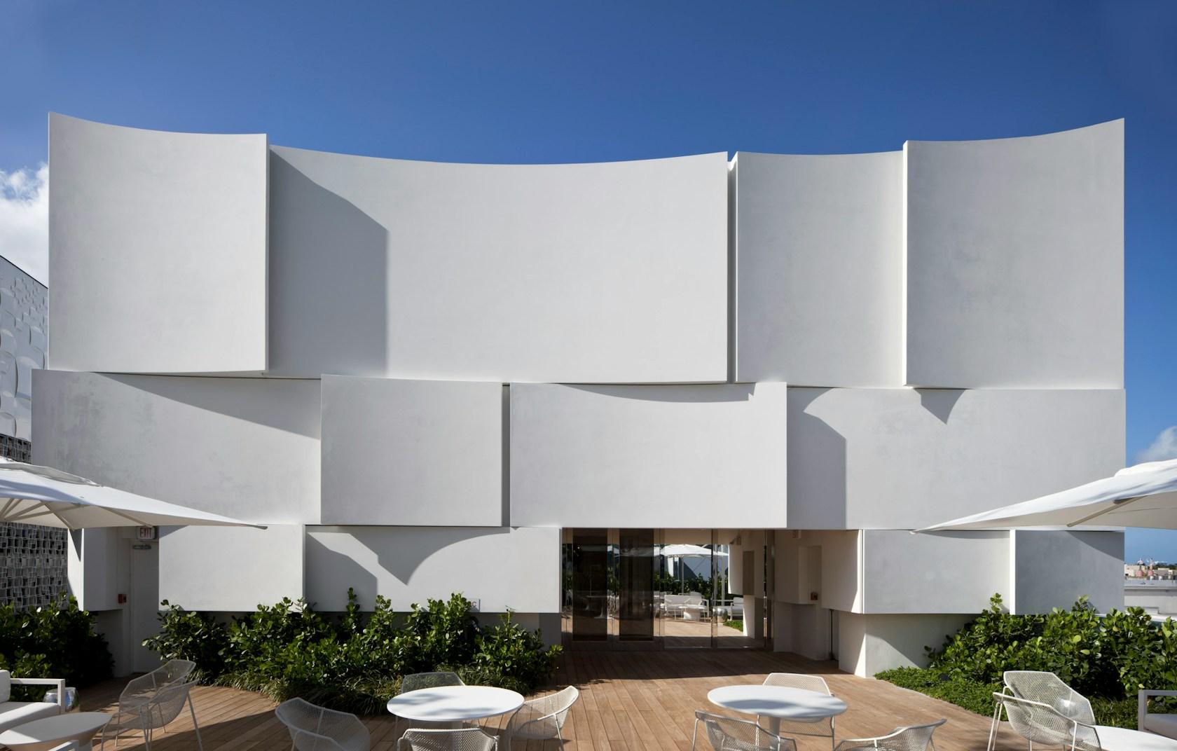 Dior Miami Façade - image 11