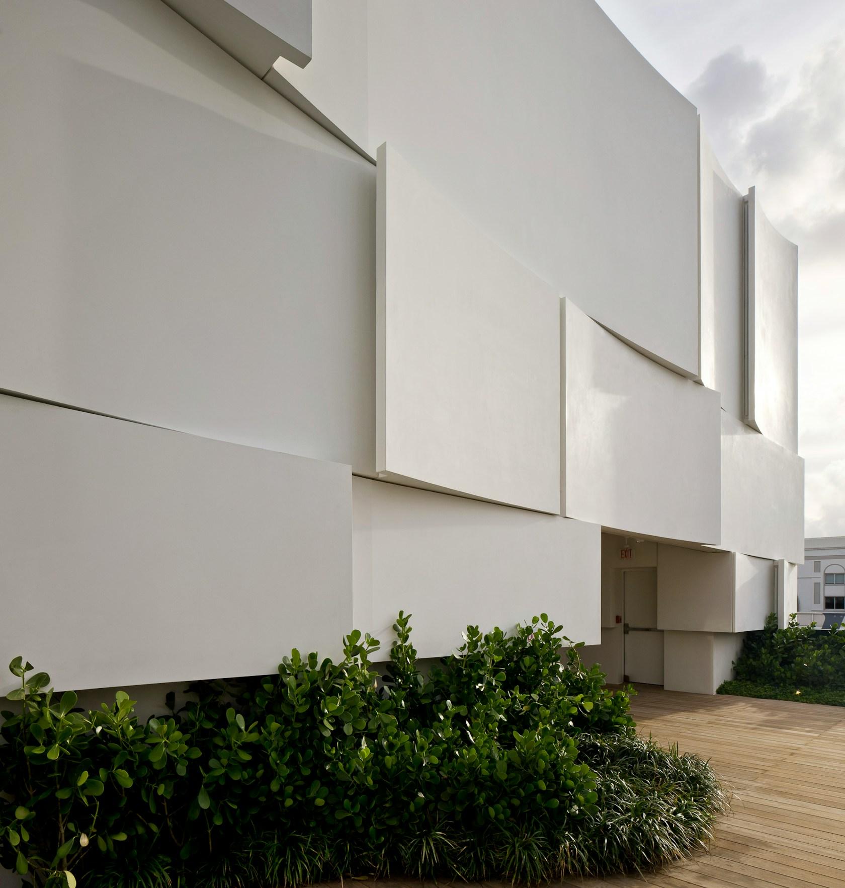 Dior Miami Façade - image 12