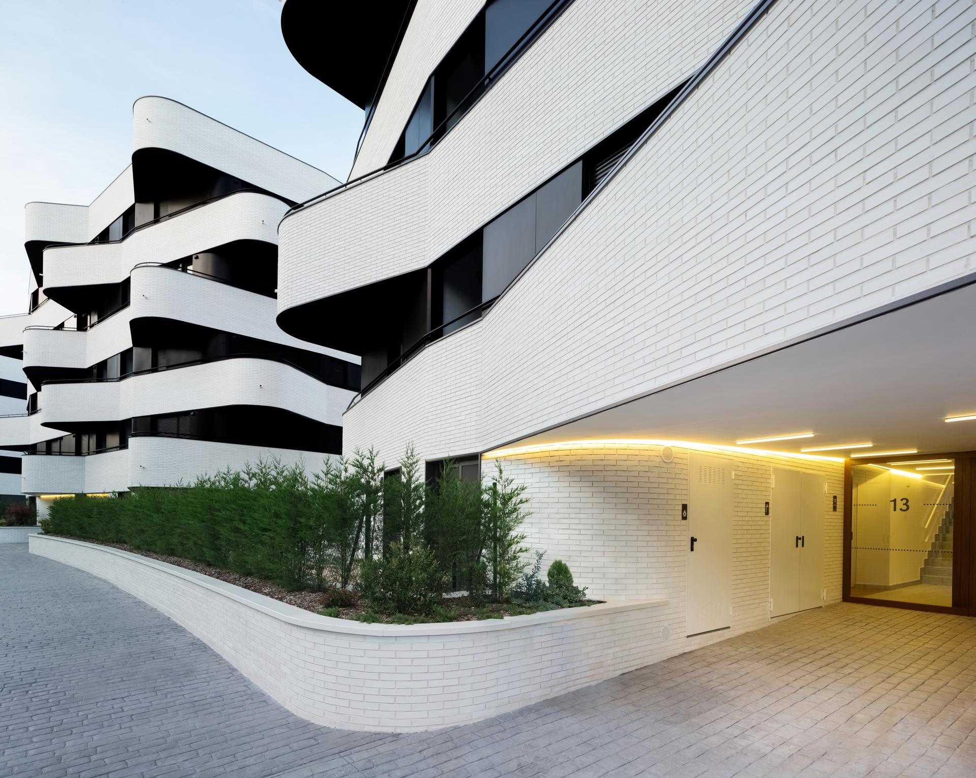 58 Public Housing Torresolo - image 3
