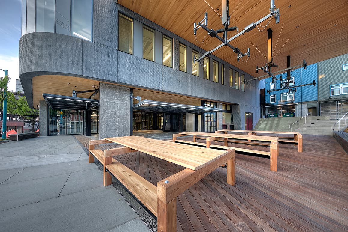 400 Fairview - image 5