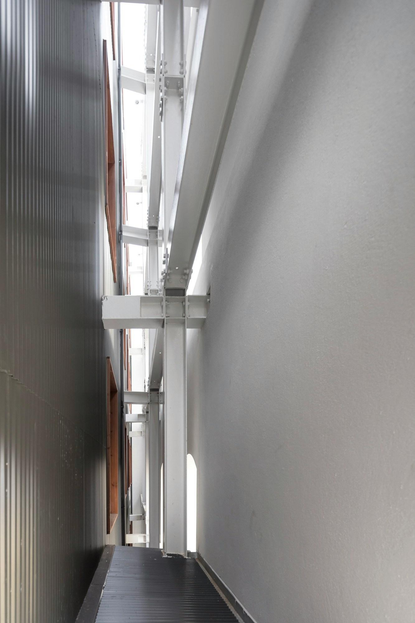RA\\ DOORM - image 13