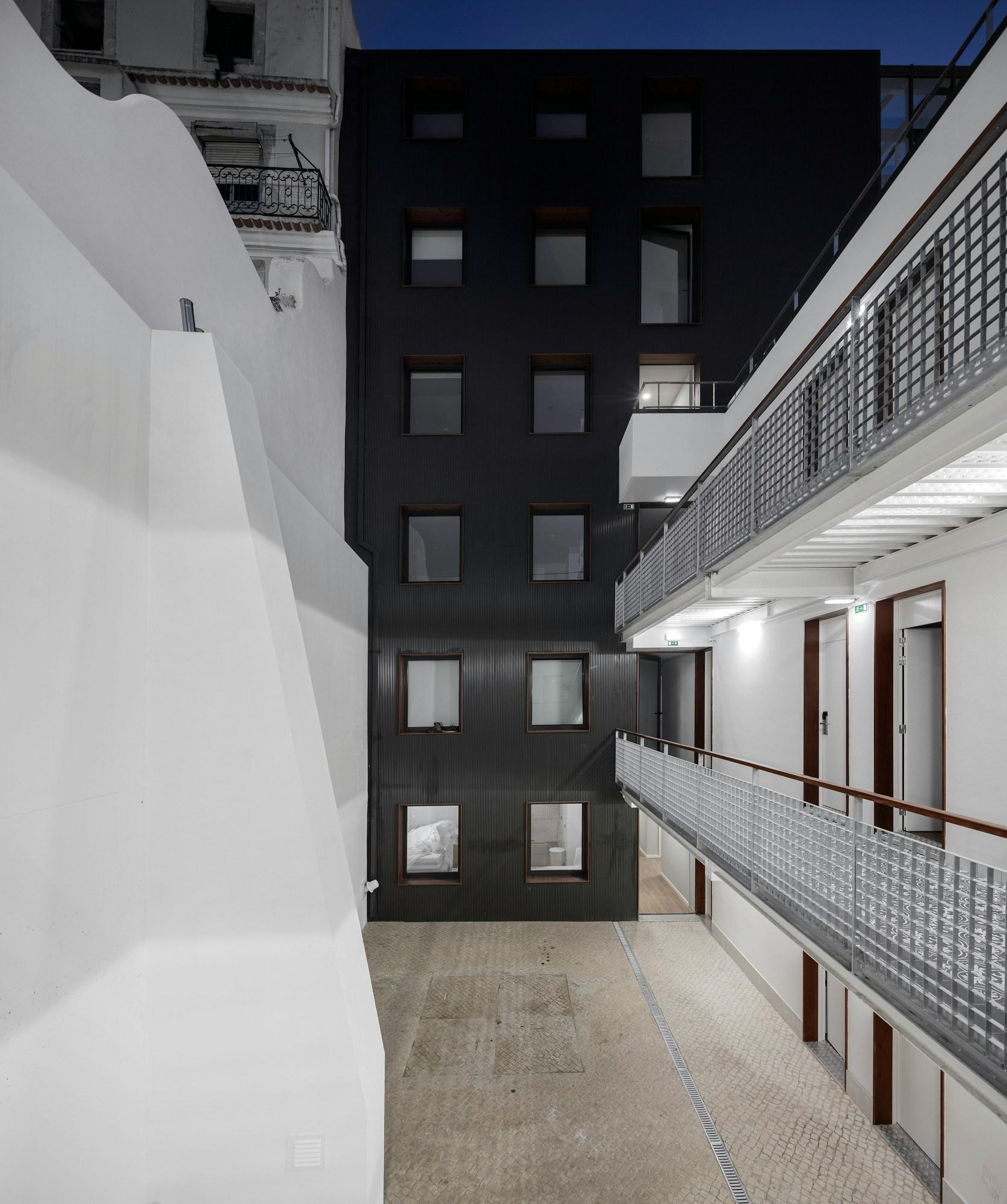 RA\\ DOORM - image 28