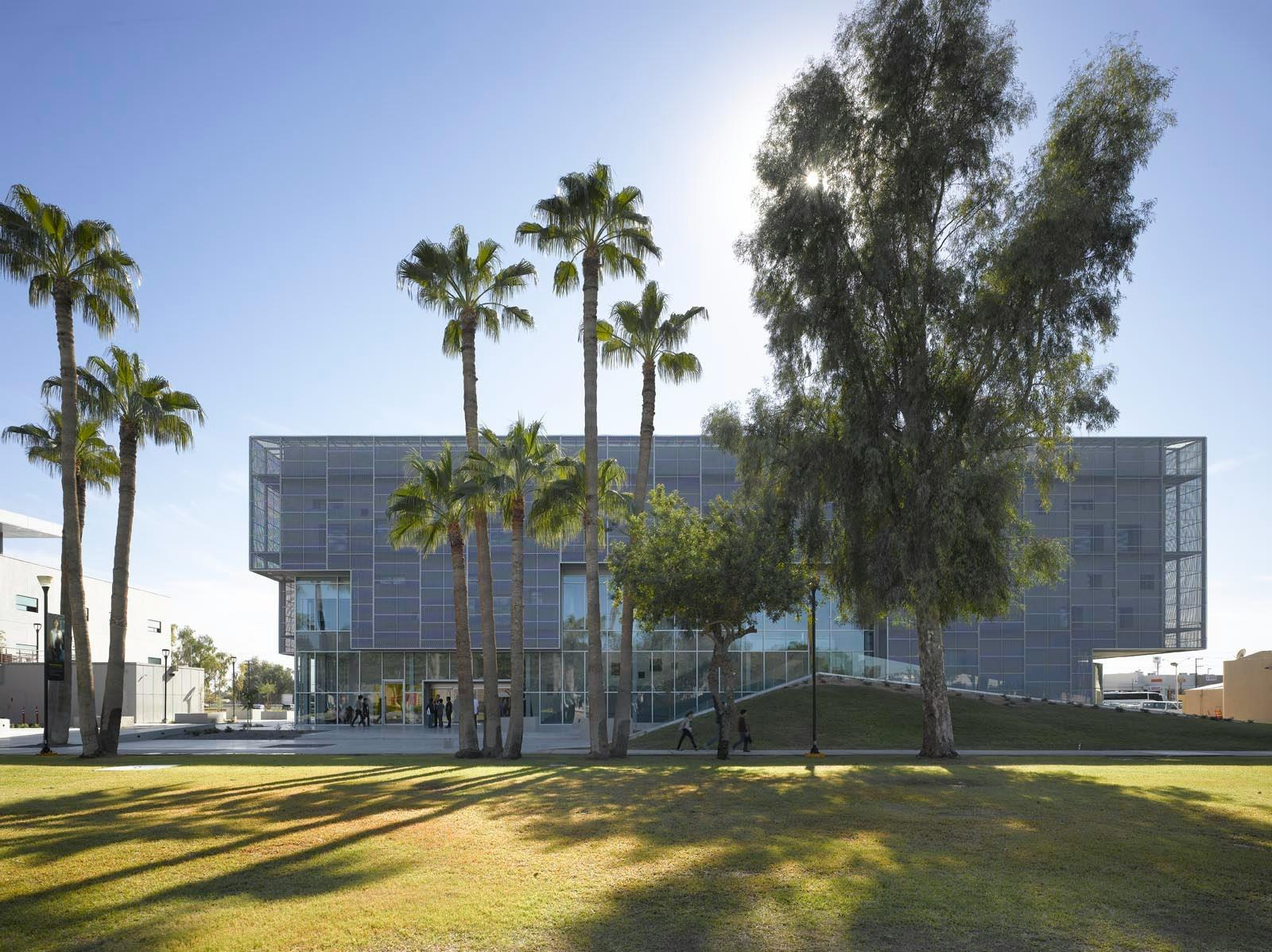 Center for Postgraduate Studies - image 11