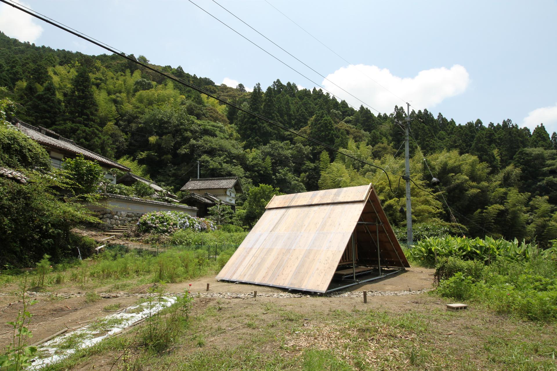 Self-built Shinto Shrine in a Depopulated Village in Japan - image 6