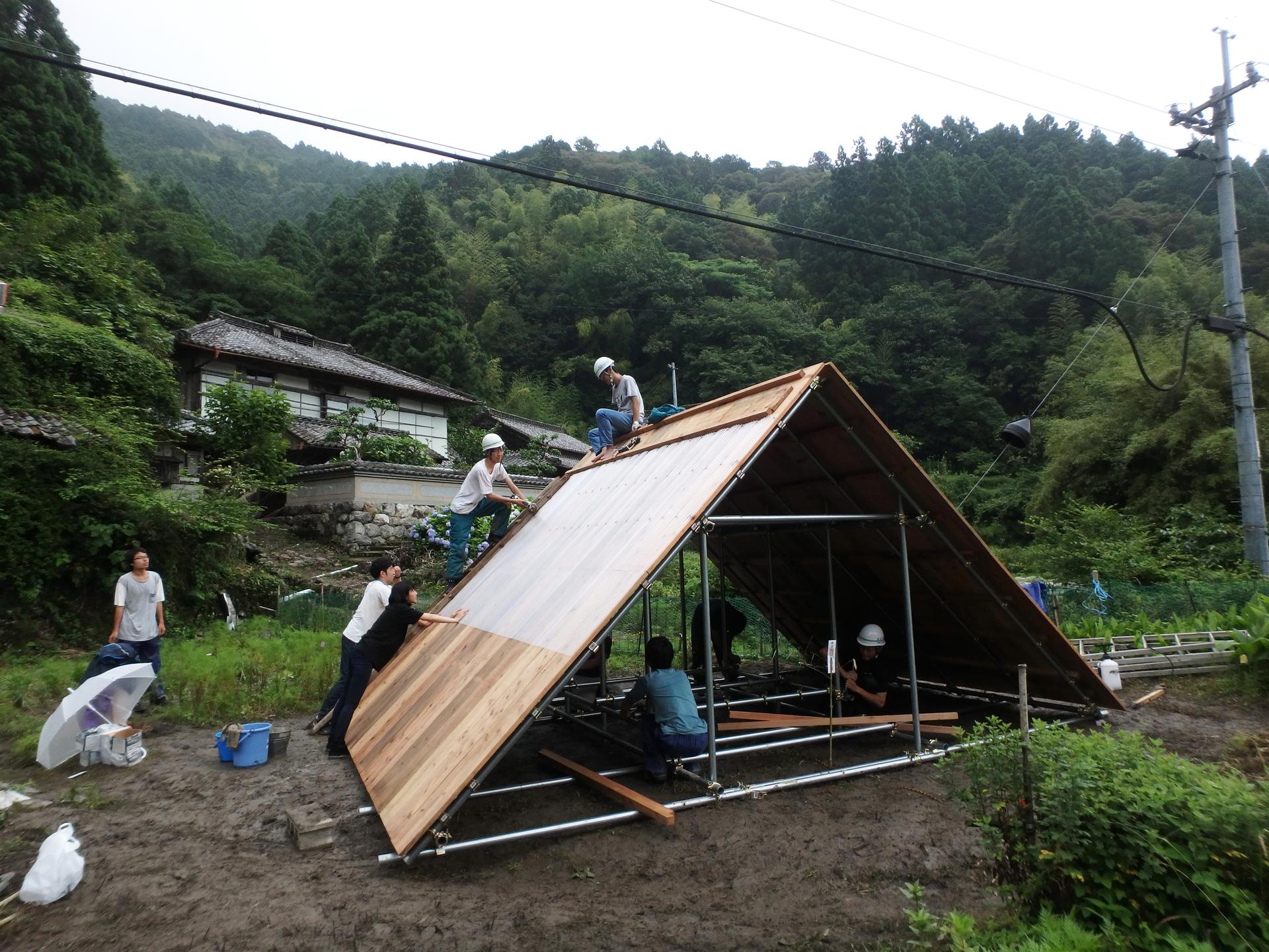 Self-built Shinto Shrine in a Depopulated Village in Japan - image 11