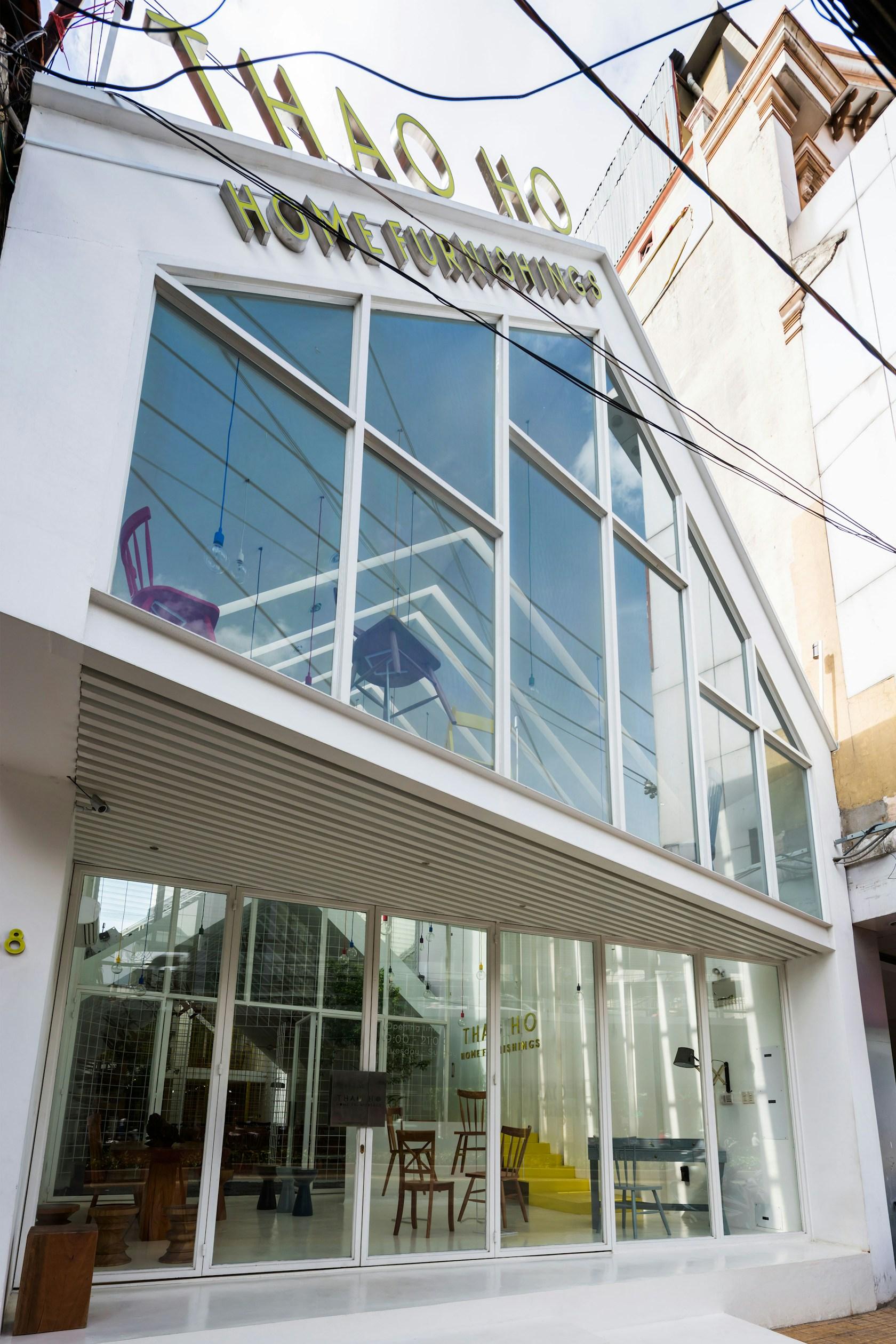 Thao Ho Home Furnishings - image 4