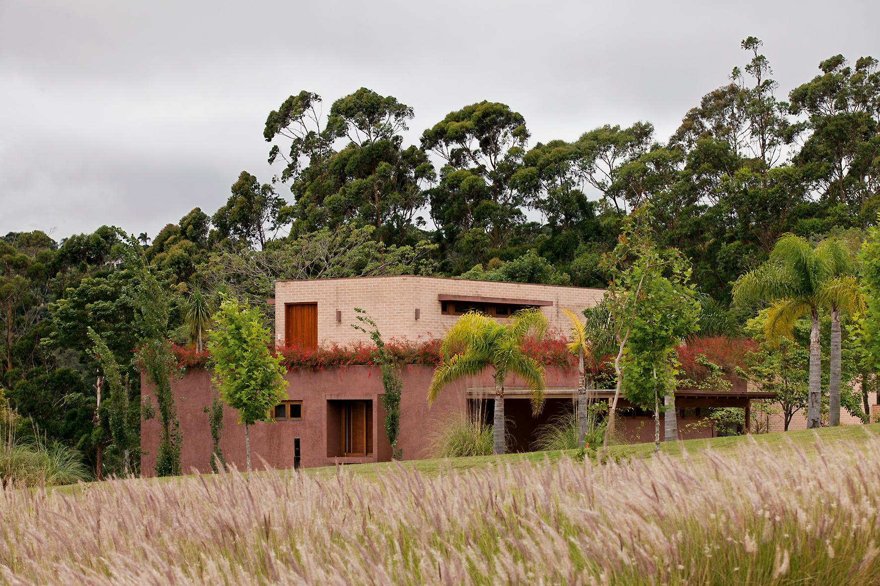 Residencia Itamambuca - image 23