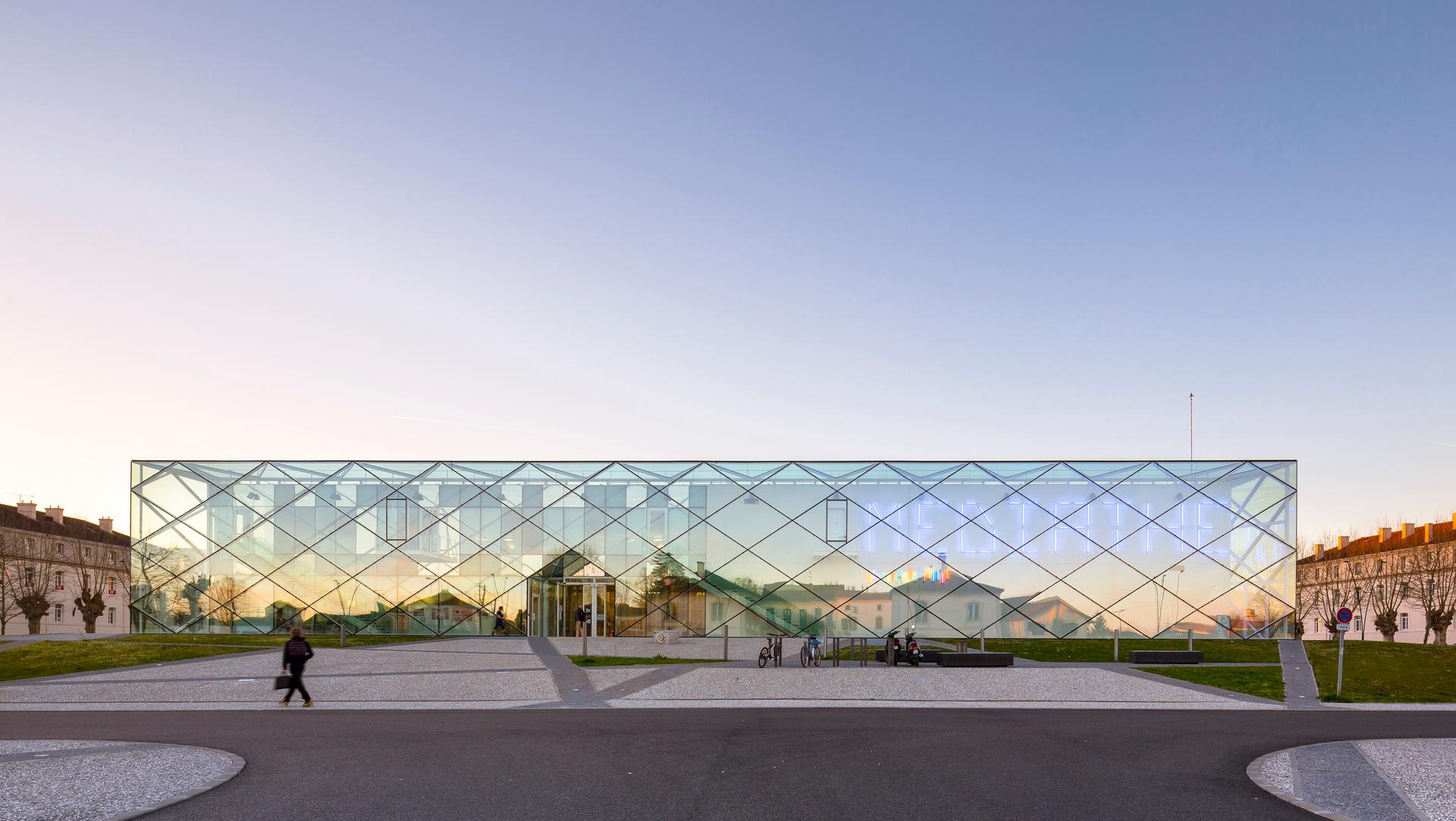 Mont de Marsan Mediatheque - image 2
