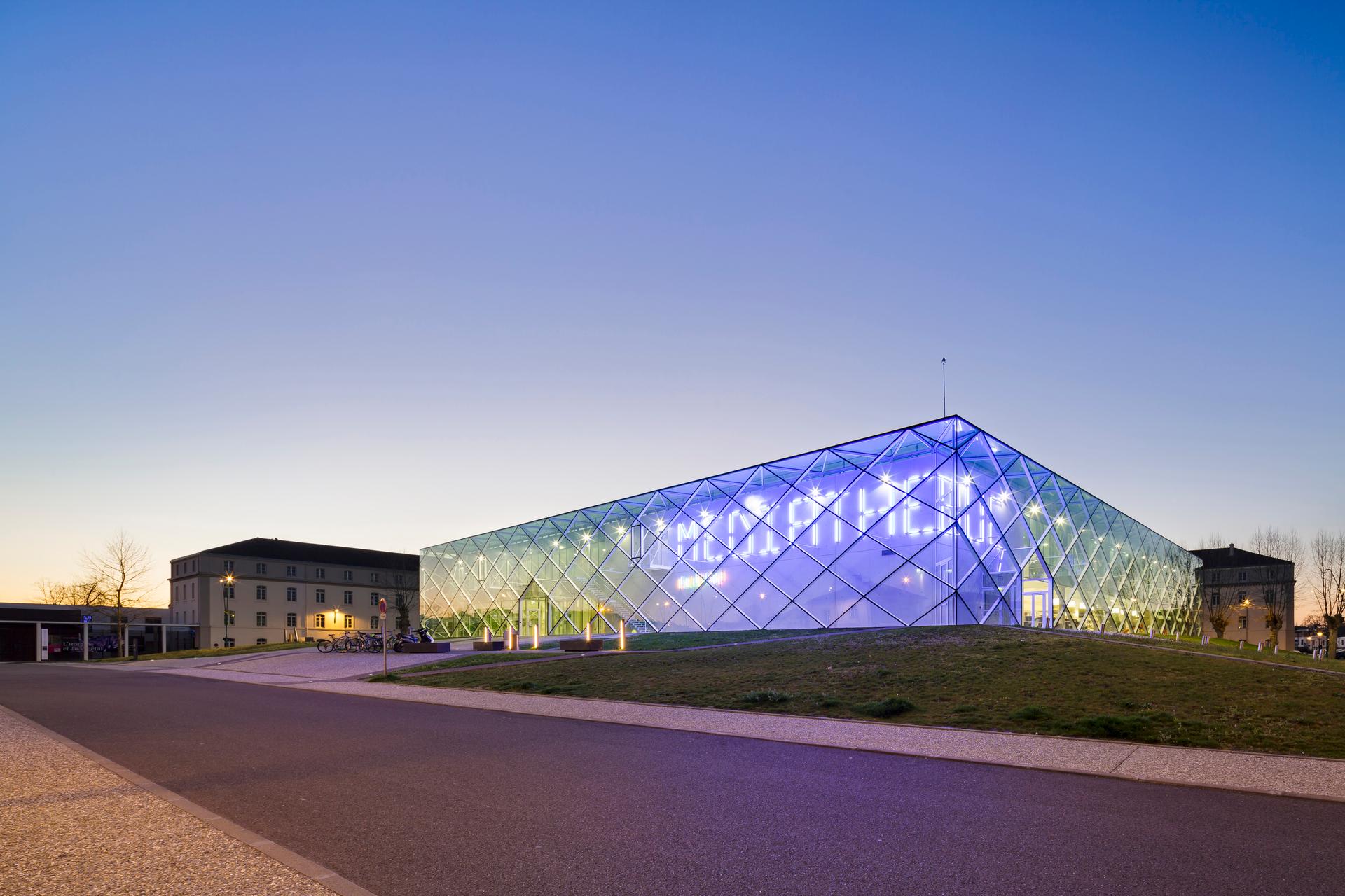 Mont de Marsan Mediatheque - image 5