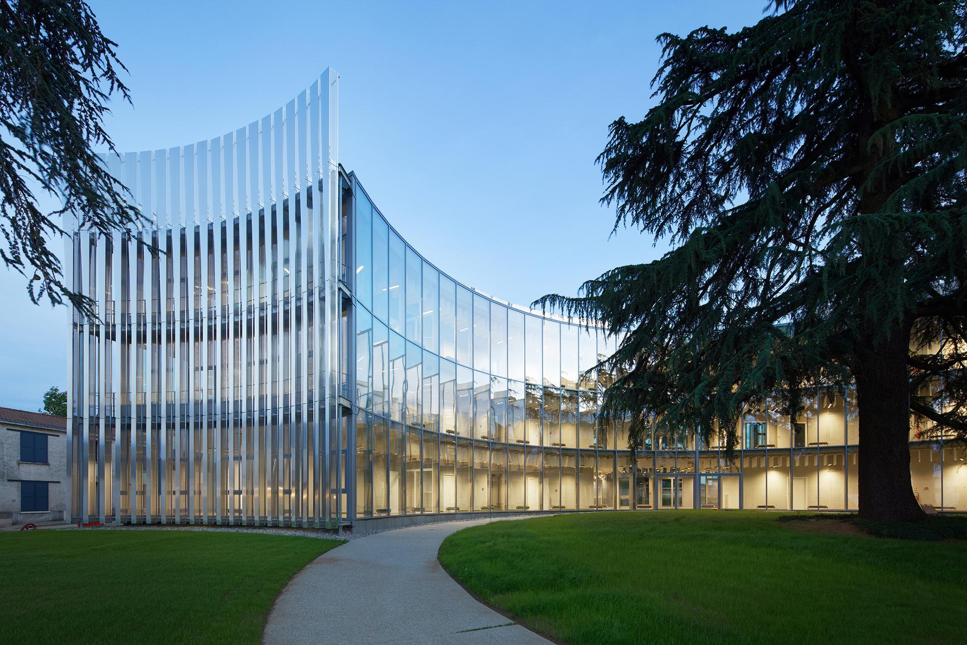 Offices for the Community of Municipalities in Les Herbiers (France) - image 5