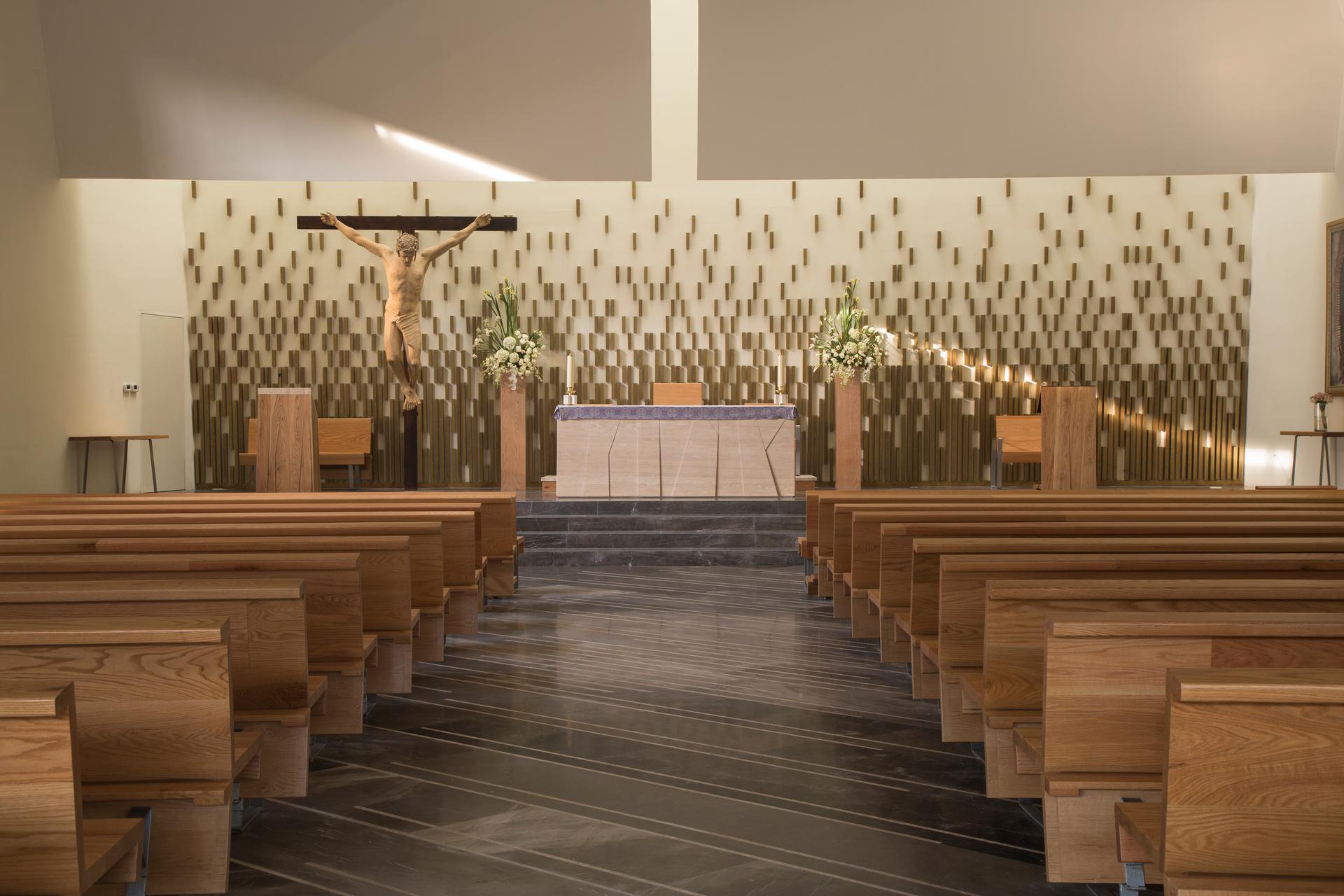Parish Church in Pueblo Serena, Monterrey - image 8