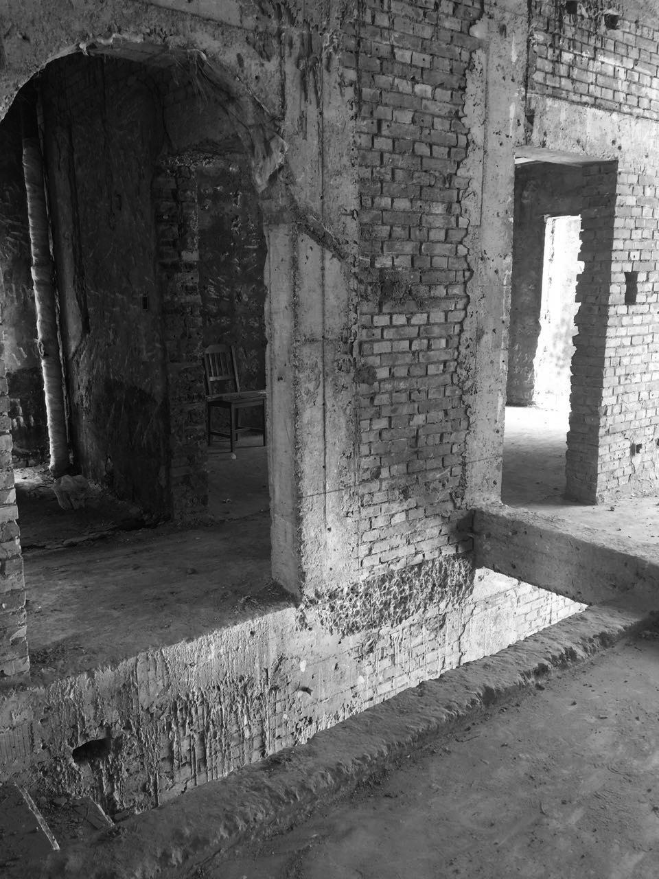 Office design for Blue Moon Films: A Line between Time - image 37