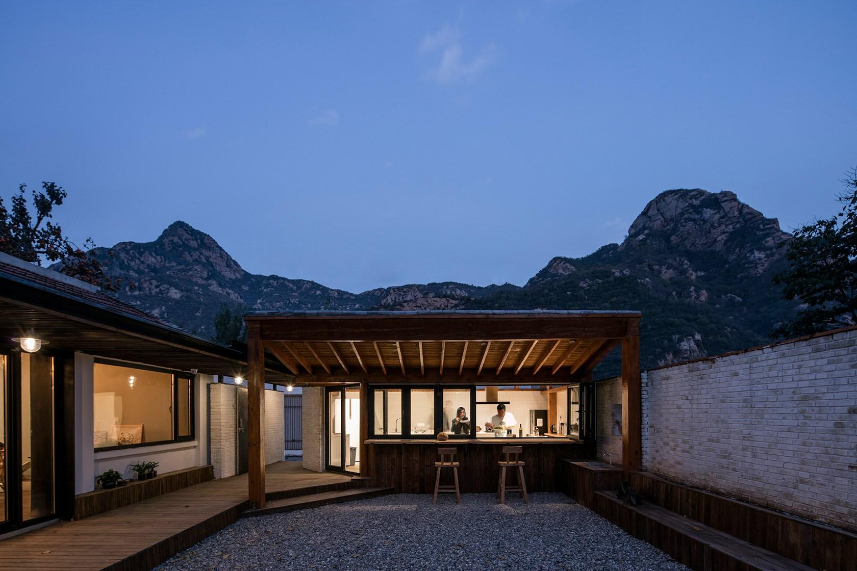 Yi She Mountain Inn - image 12