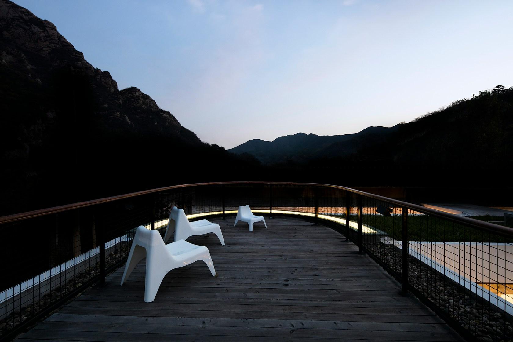 Yi She Mountain Inn - image 15