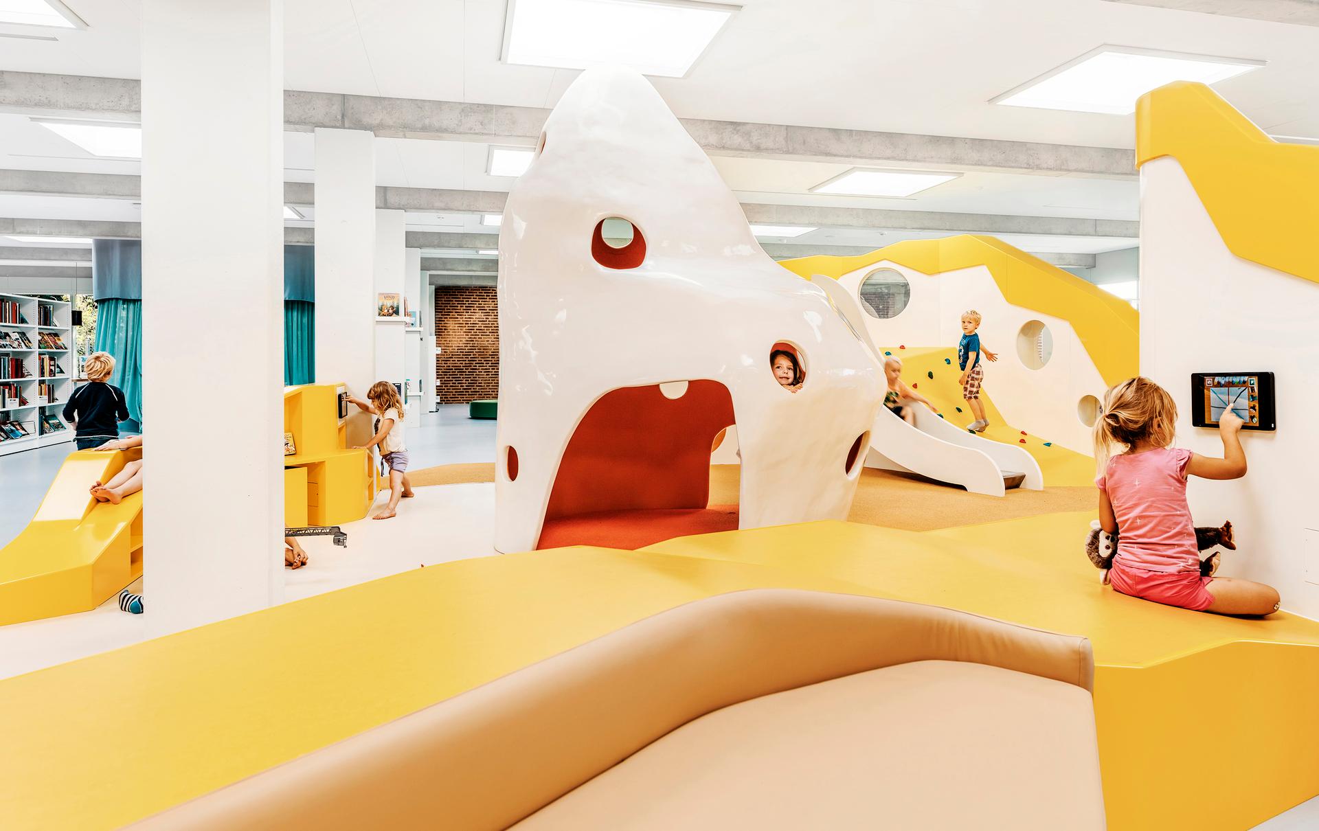 The Children's Library in Billund - image 4