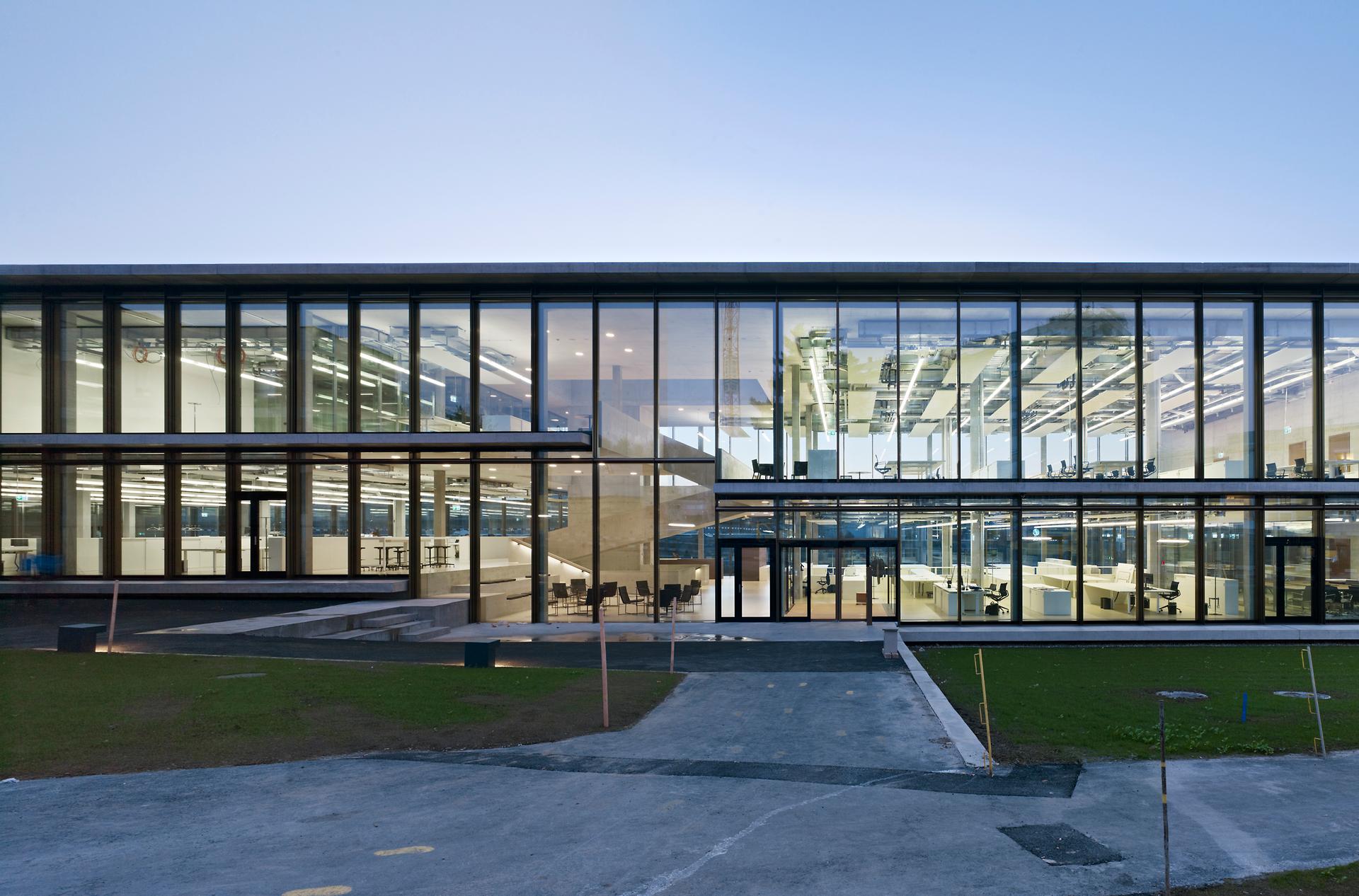 Balgrist research and development building