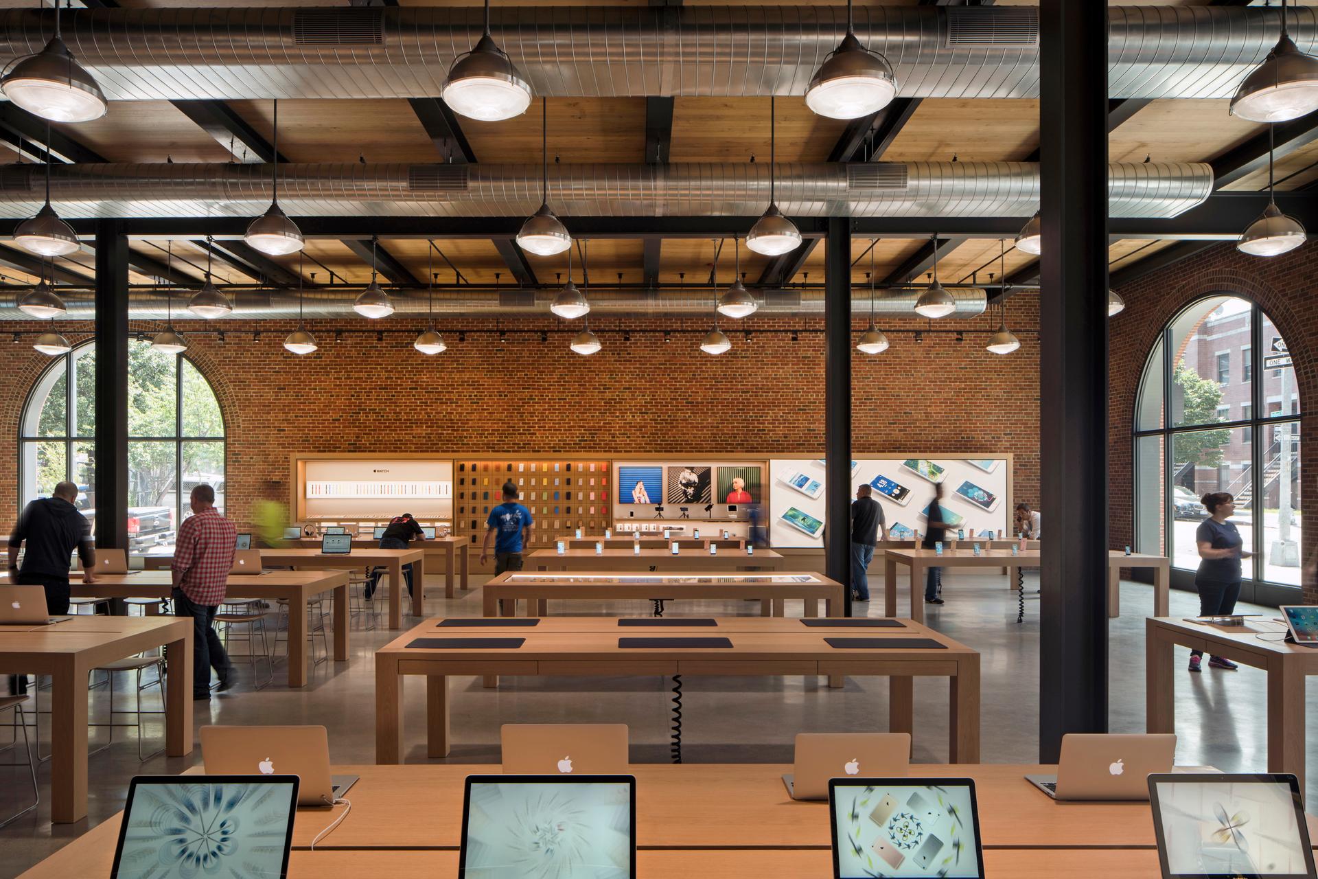 Apple Store, Williamsburg - image 3