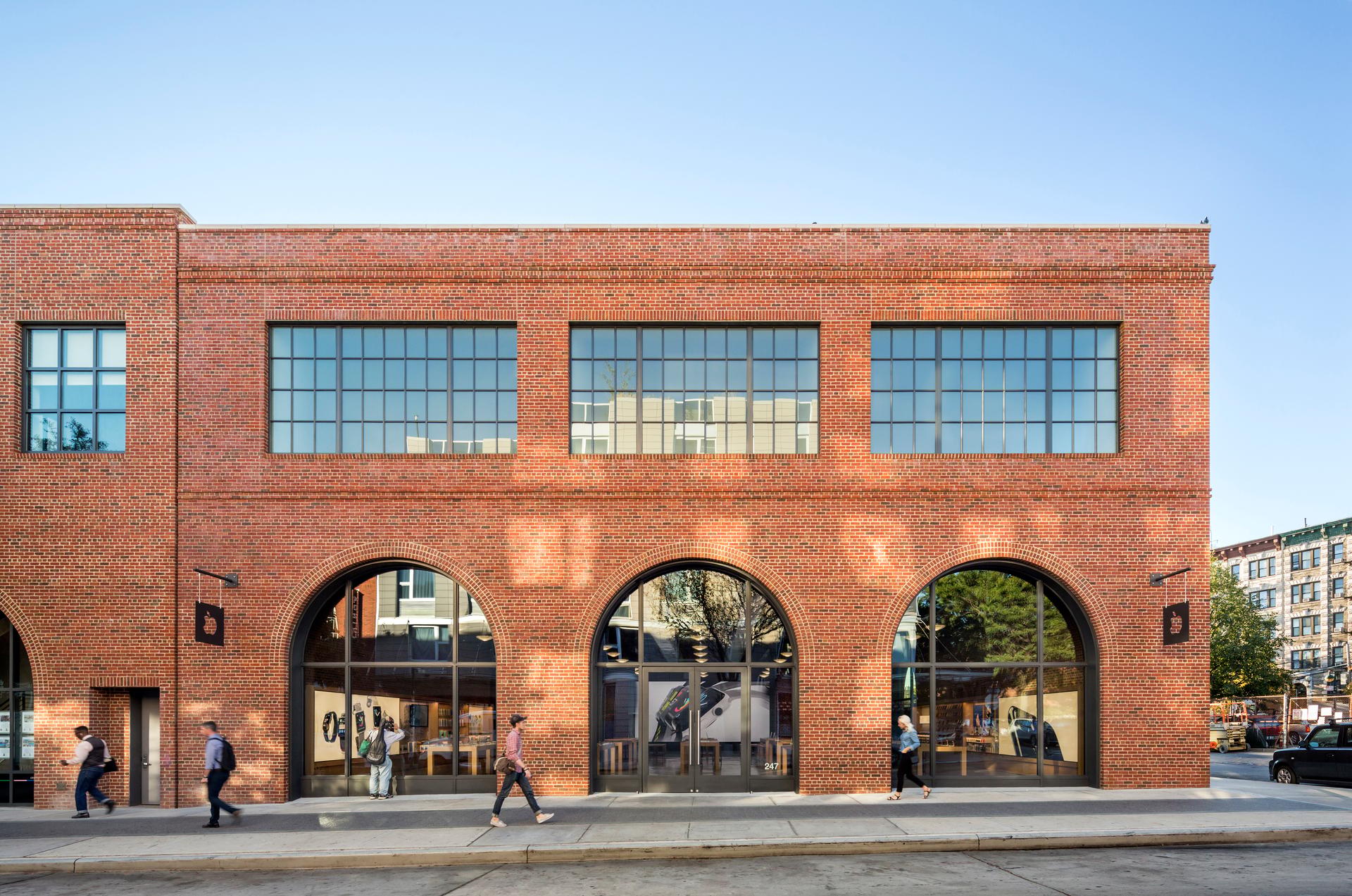 Apple Store, Williamsburg - image 6