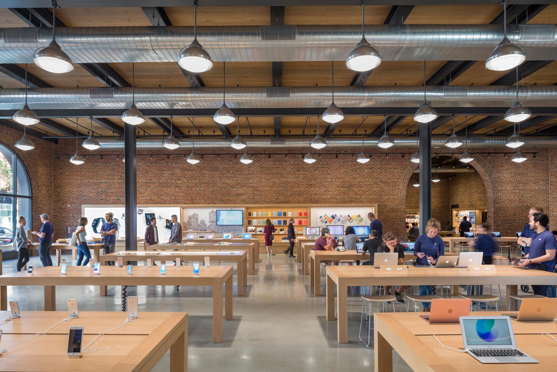 Apple Store, Williamsburg - image 8