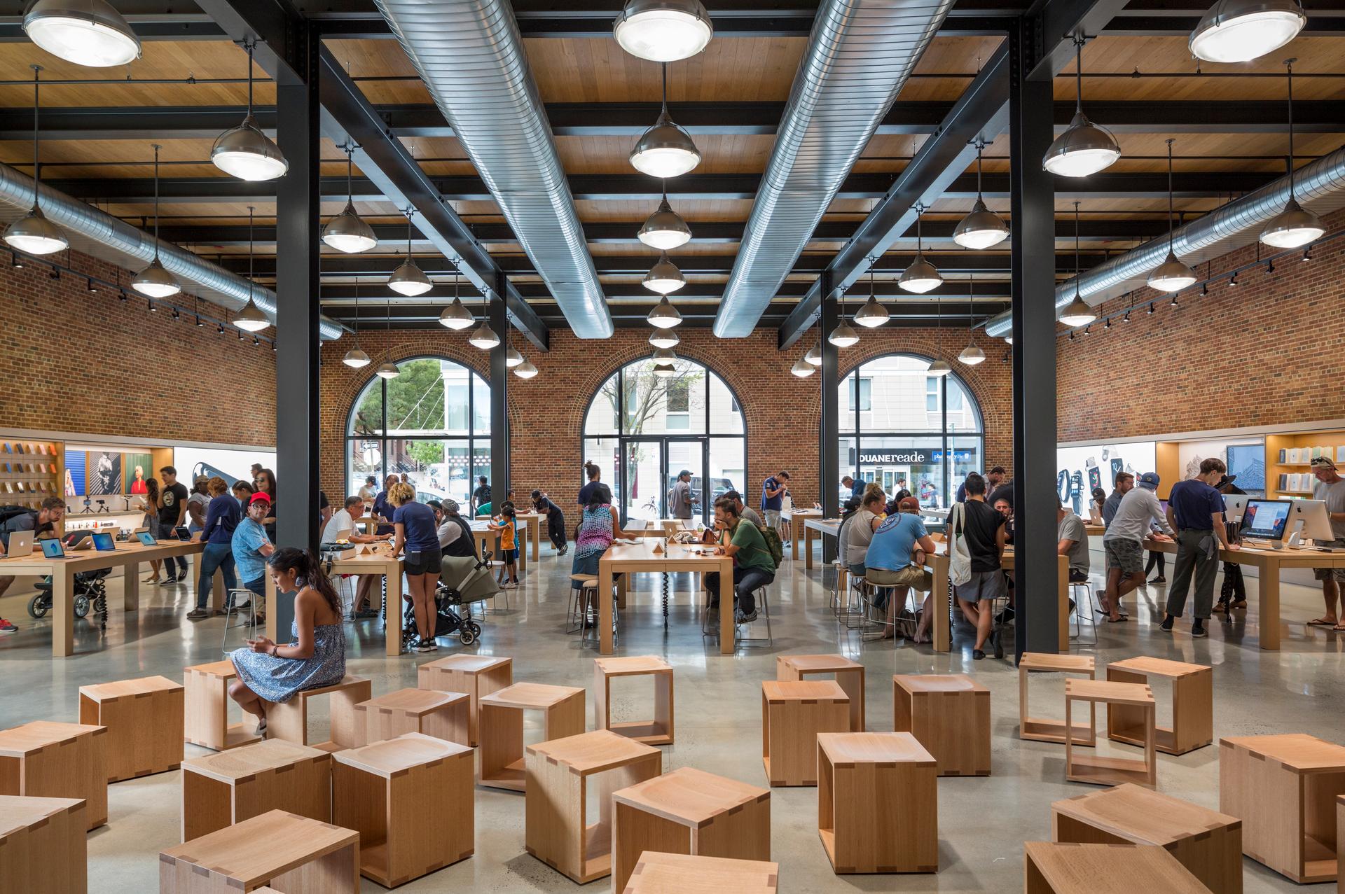 Apple Store, Williamsburg - image 10