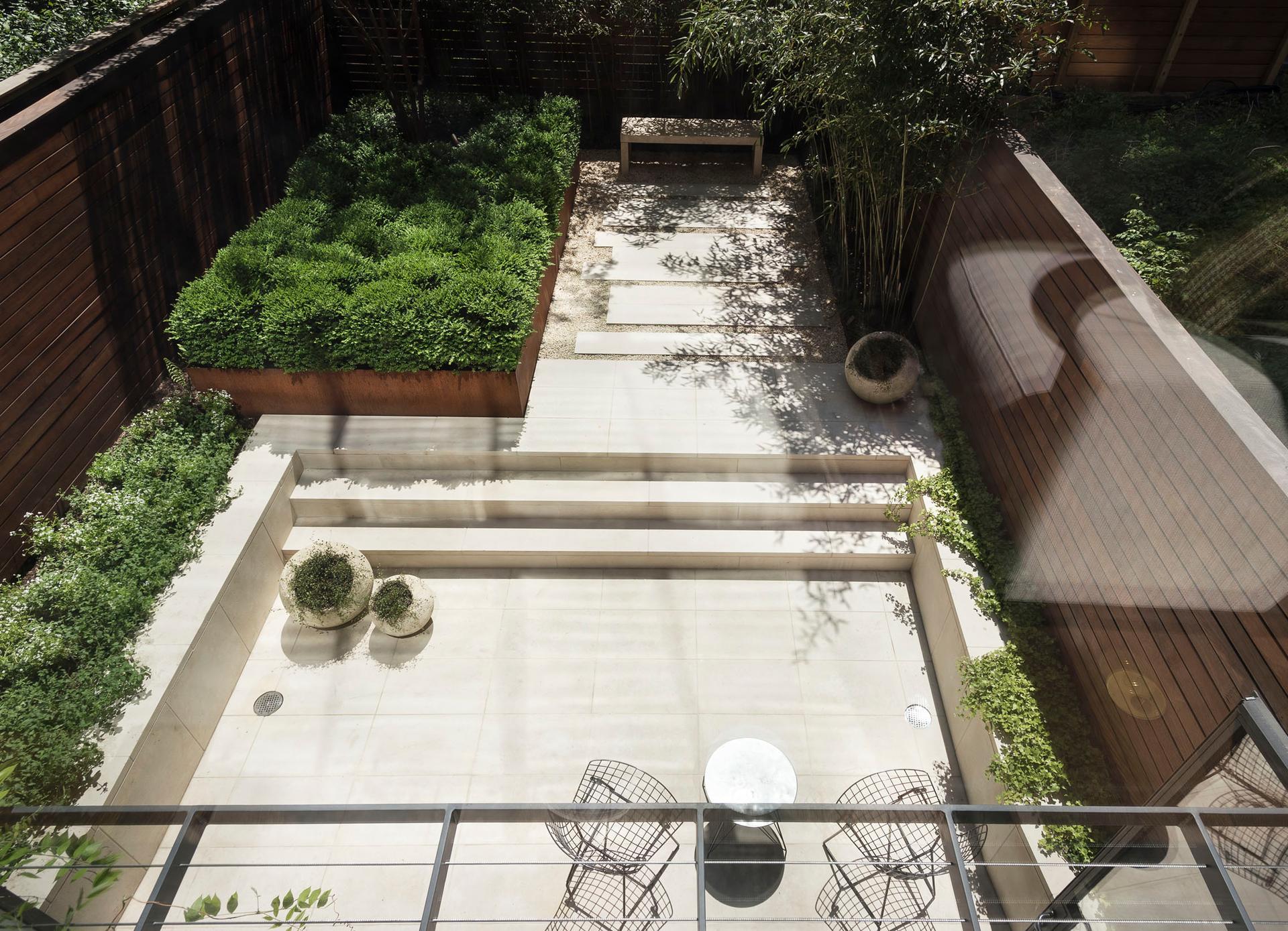 West Village Garden - image 4