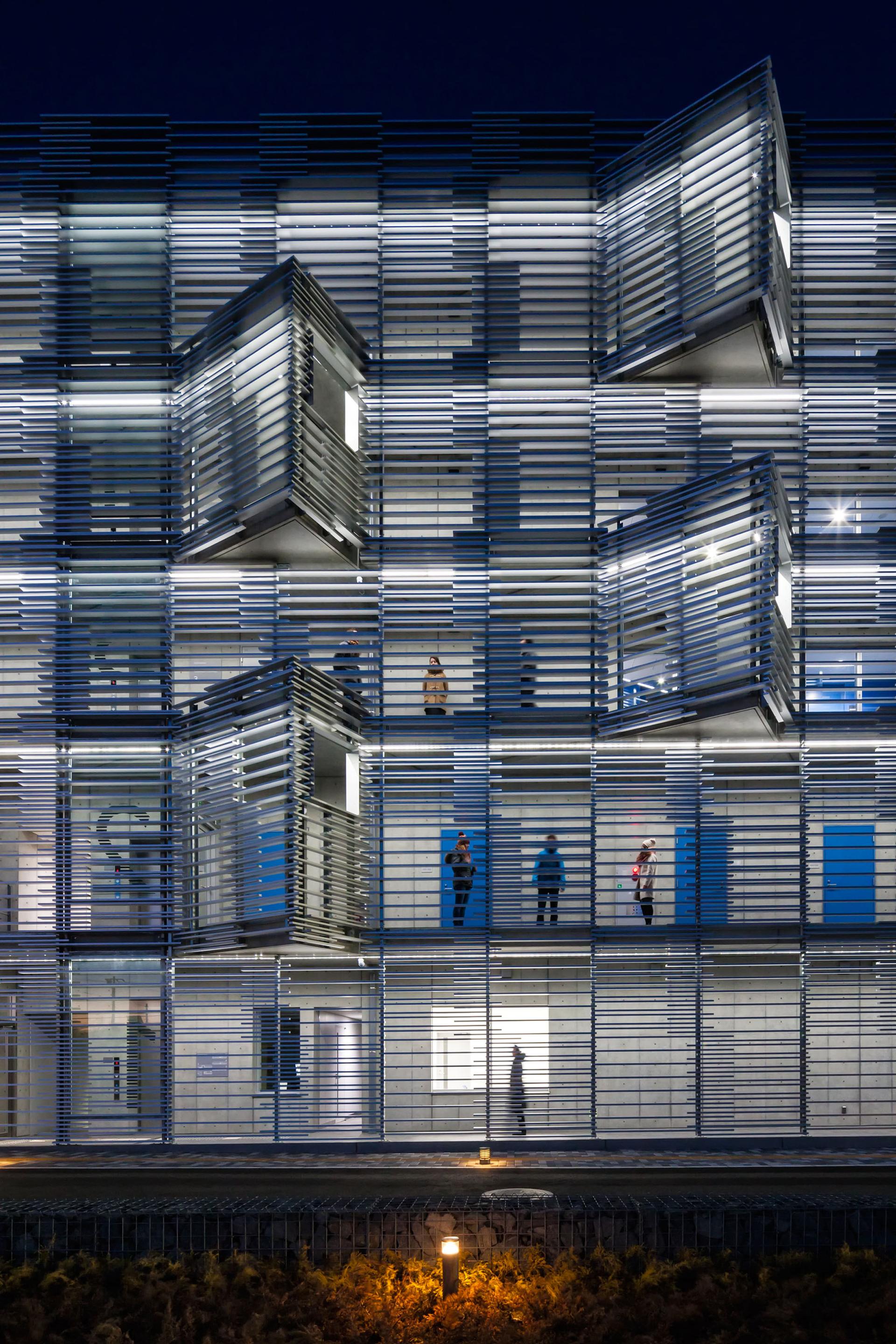 Josai i-House Dormitory - image 12