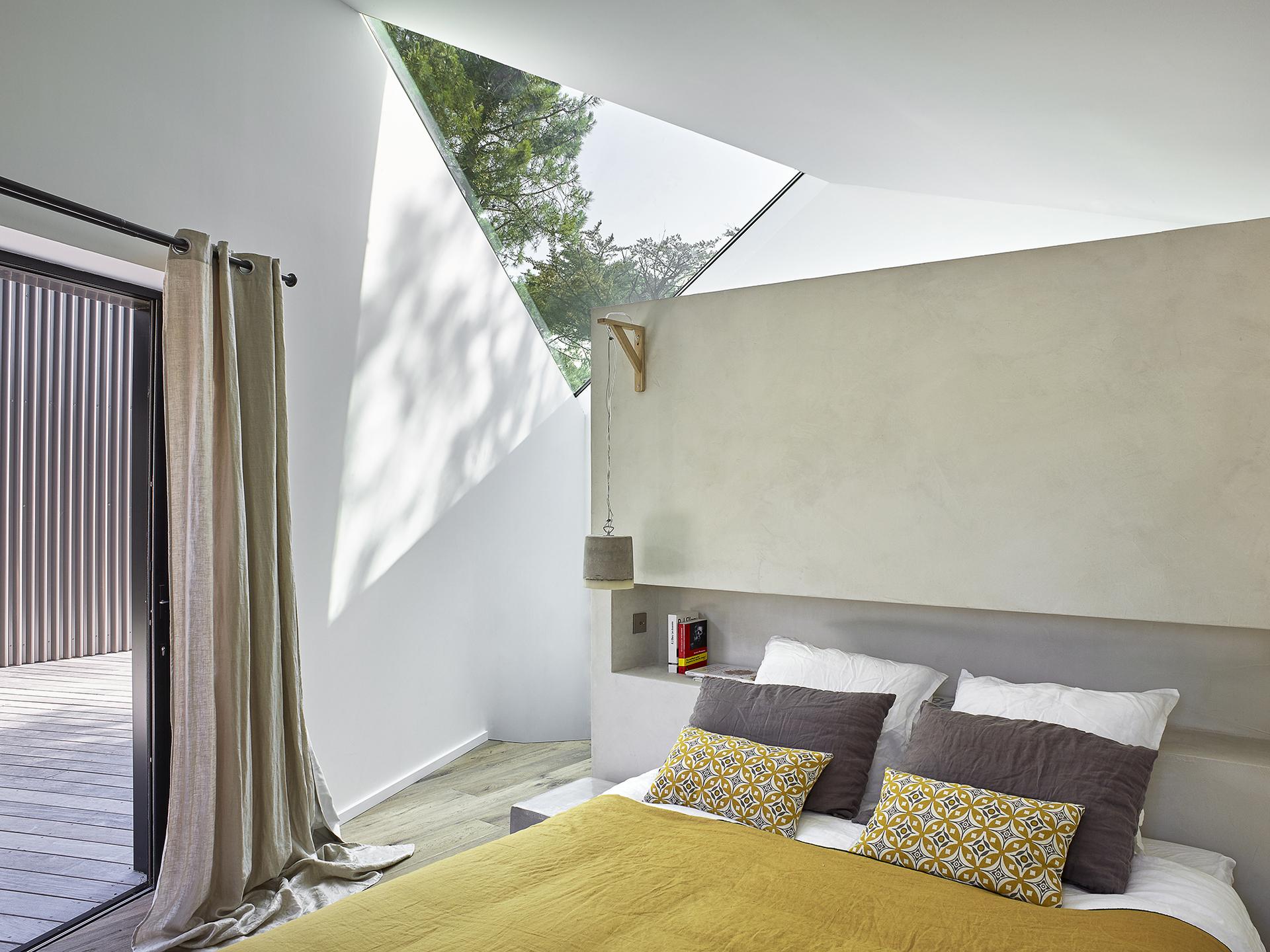 Holiday house with swimming pool in Cap Ferret (France) - image 12