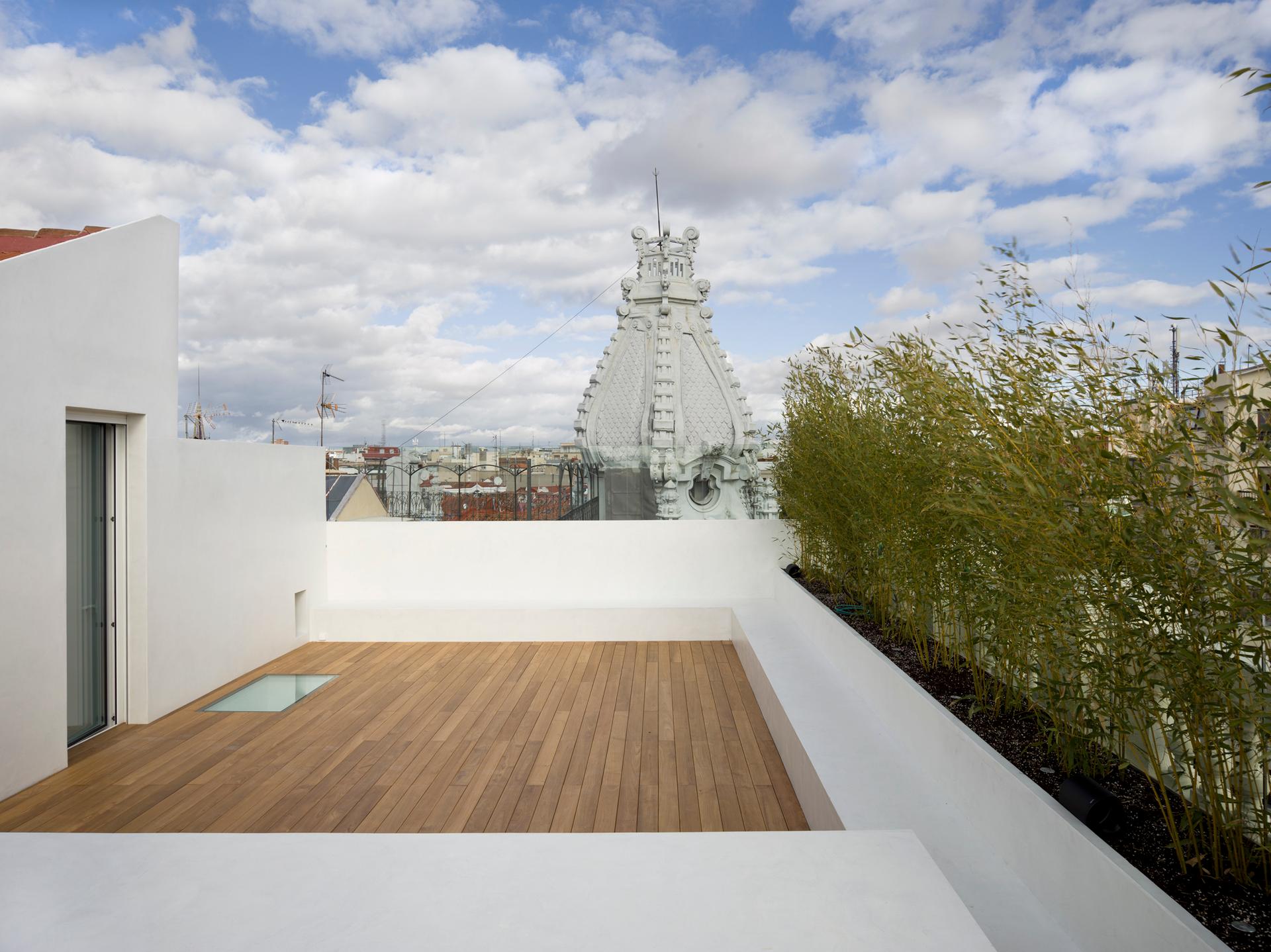 COMPREHENSIVE RENOVATION IN ALCALÁ - image 6