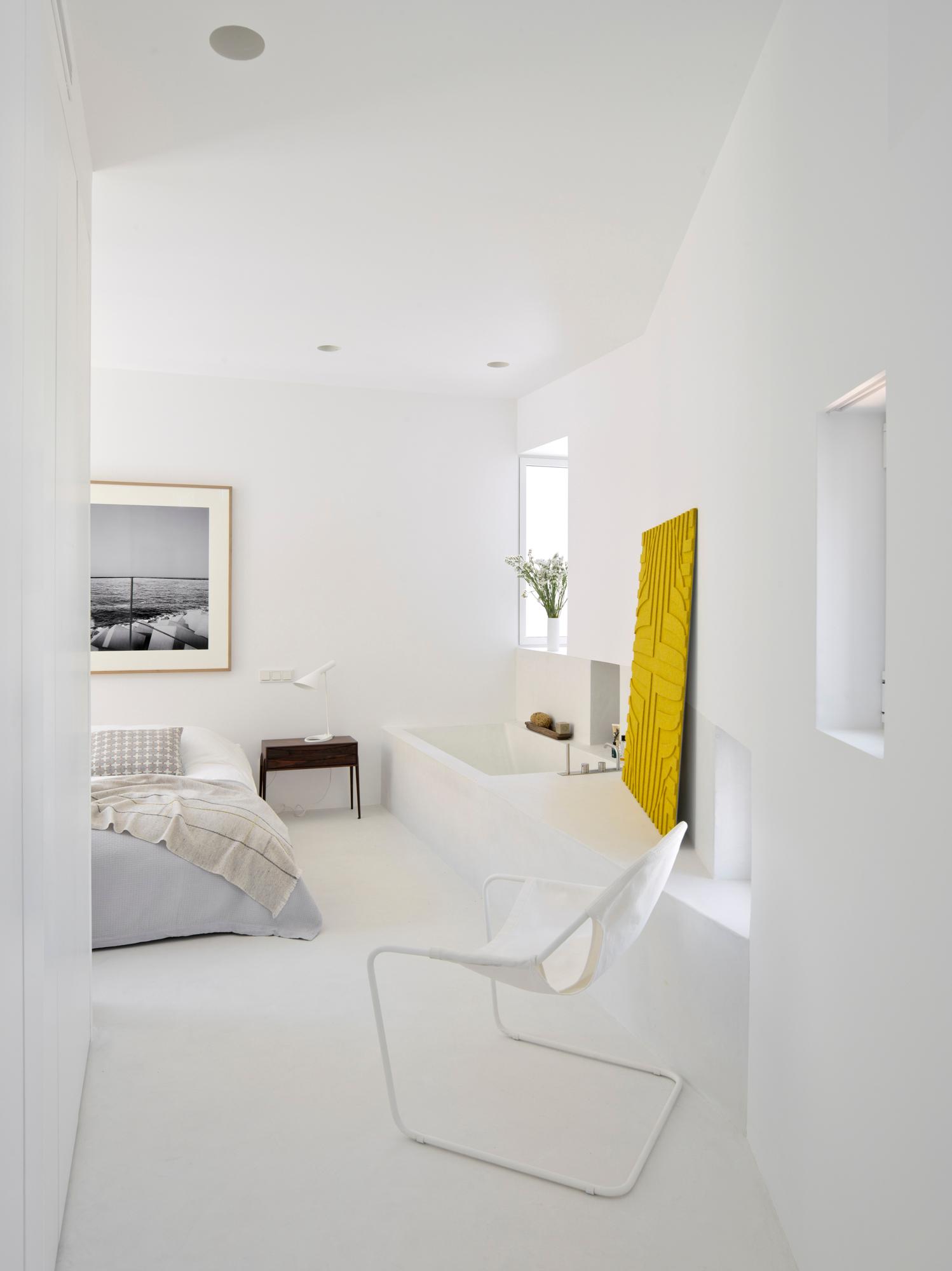 COMPREHENSIVE RENOVATION IN ALCALÁ - image 7