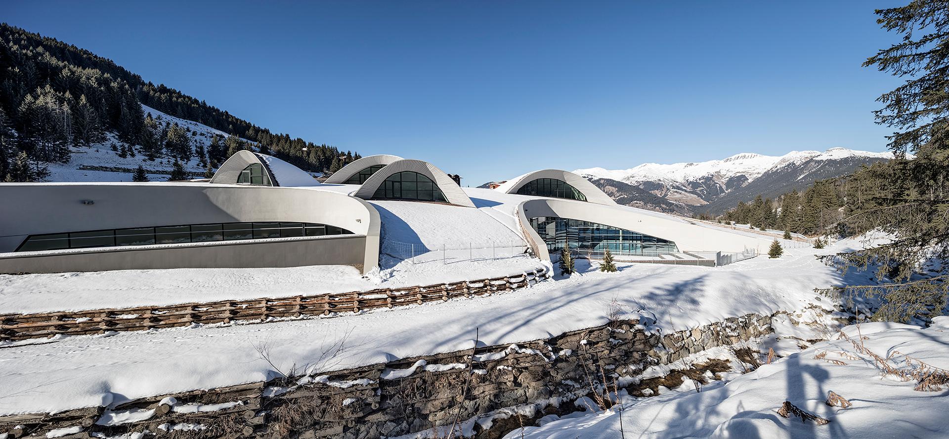 Aquatic Centre "Aquamotion" Courchevel - image 3