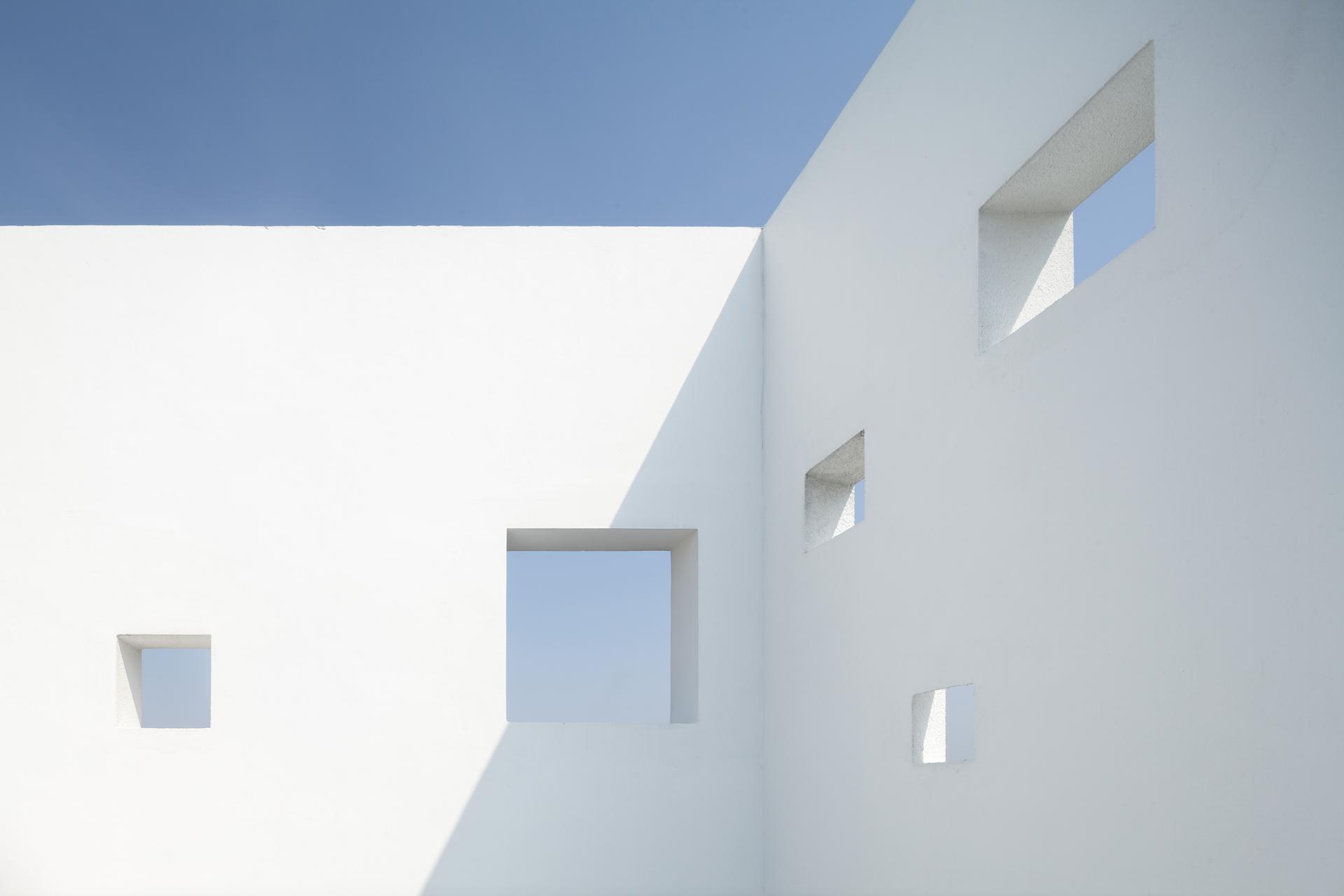 Aperture House - image 6