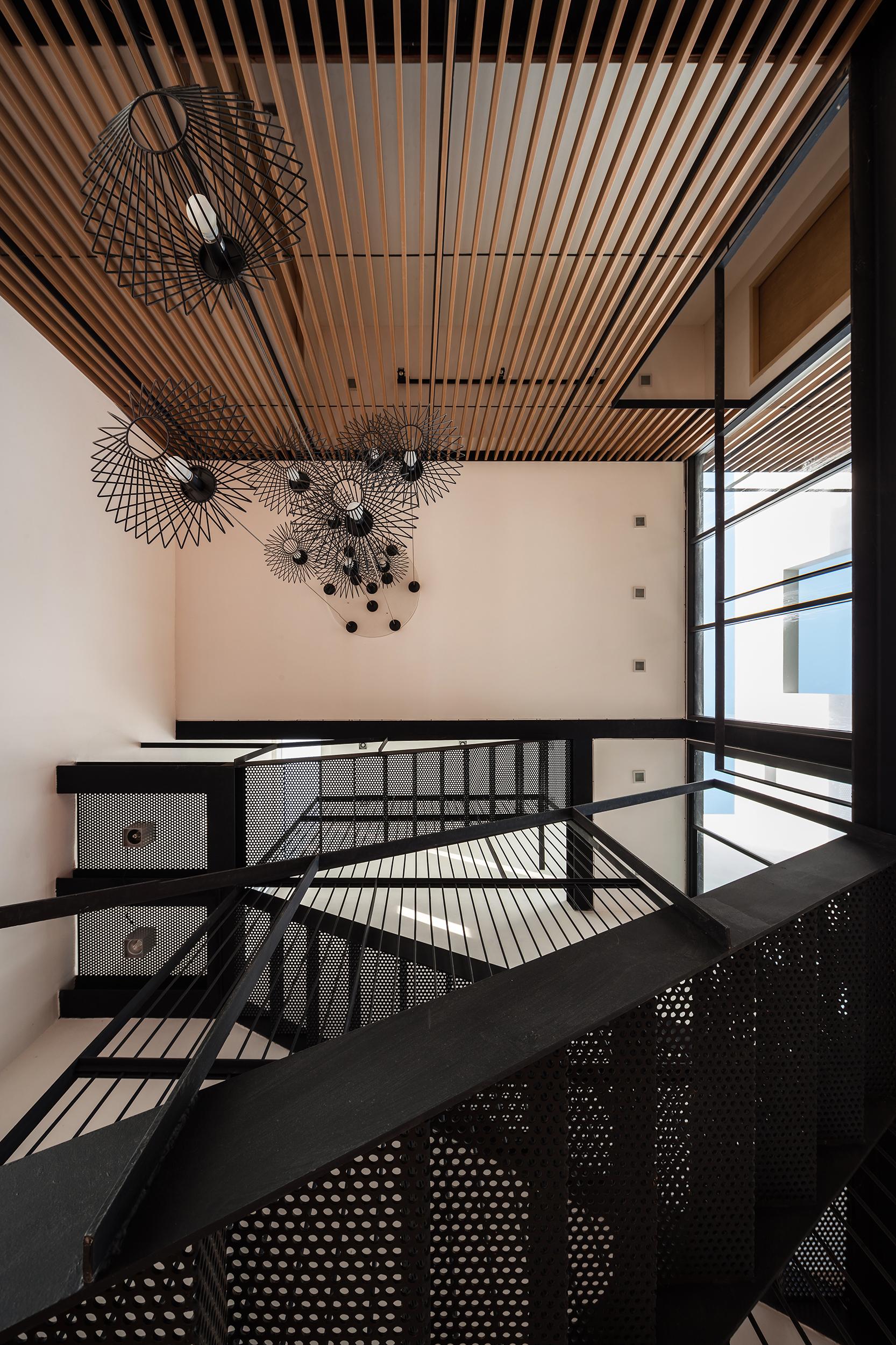 Aperture House - image 12