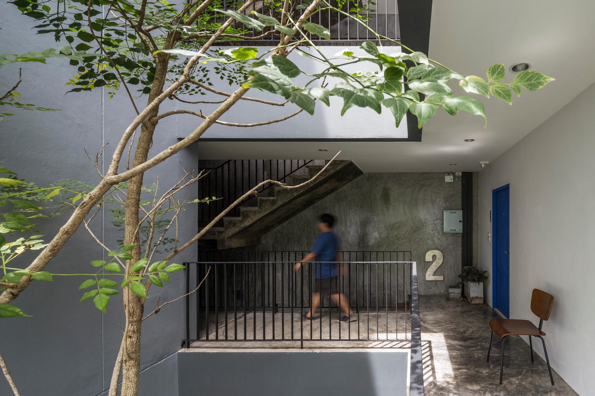 Multi-Place - image 9