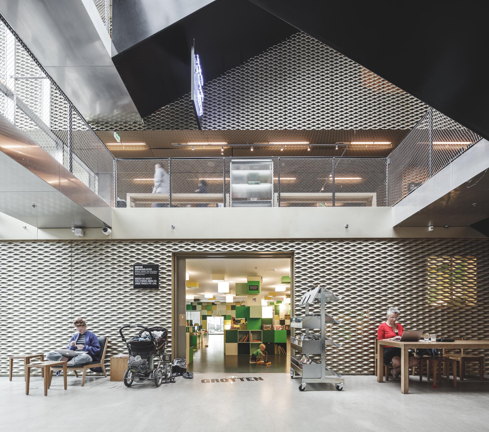 The Library - image 11