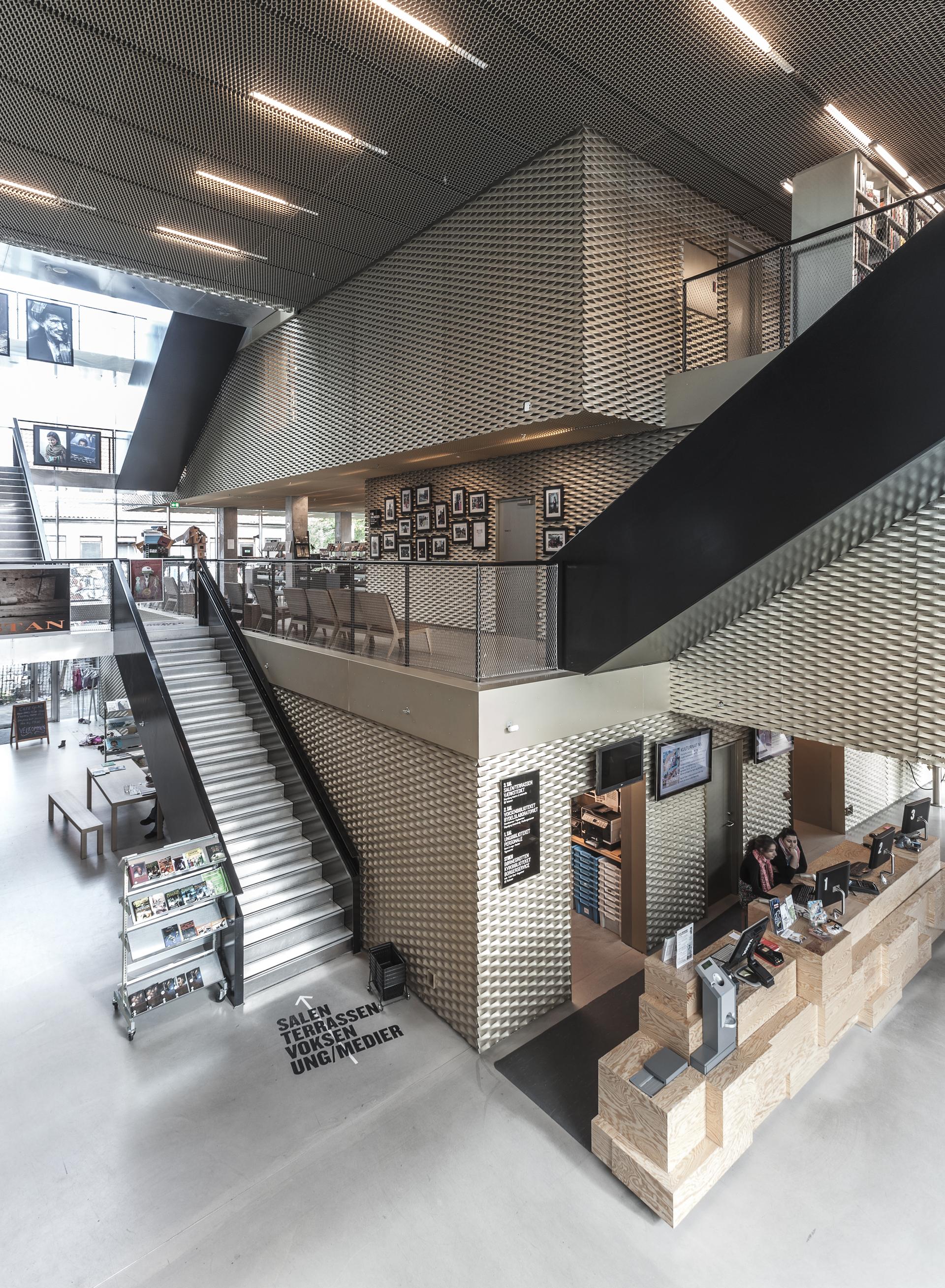 The Library - image 9