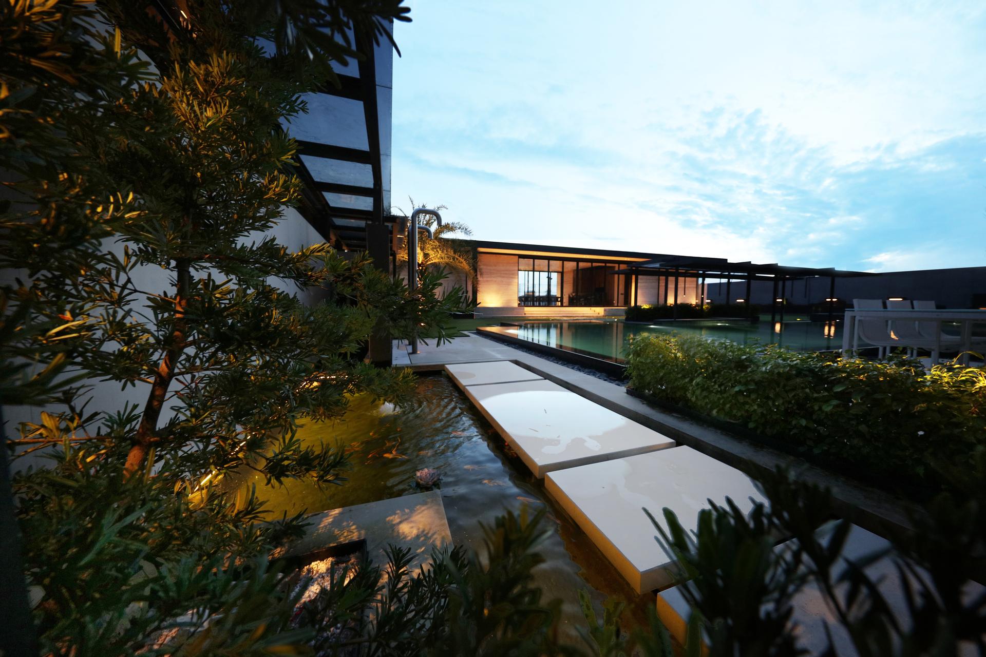 PAVILION PONDEROSA - image 3