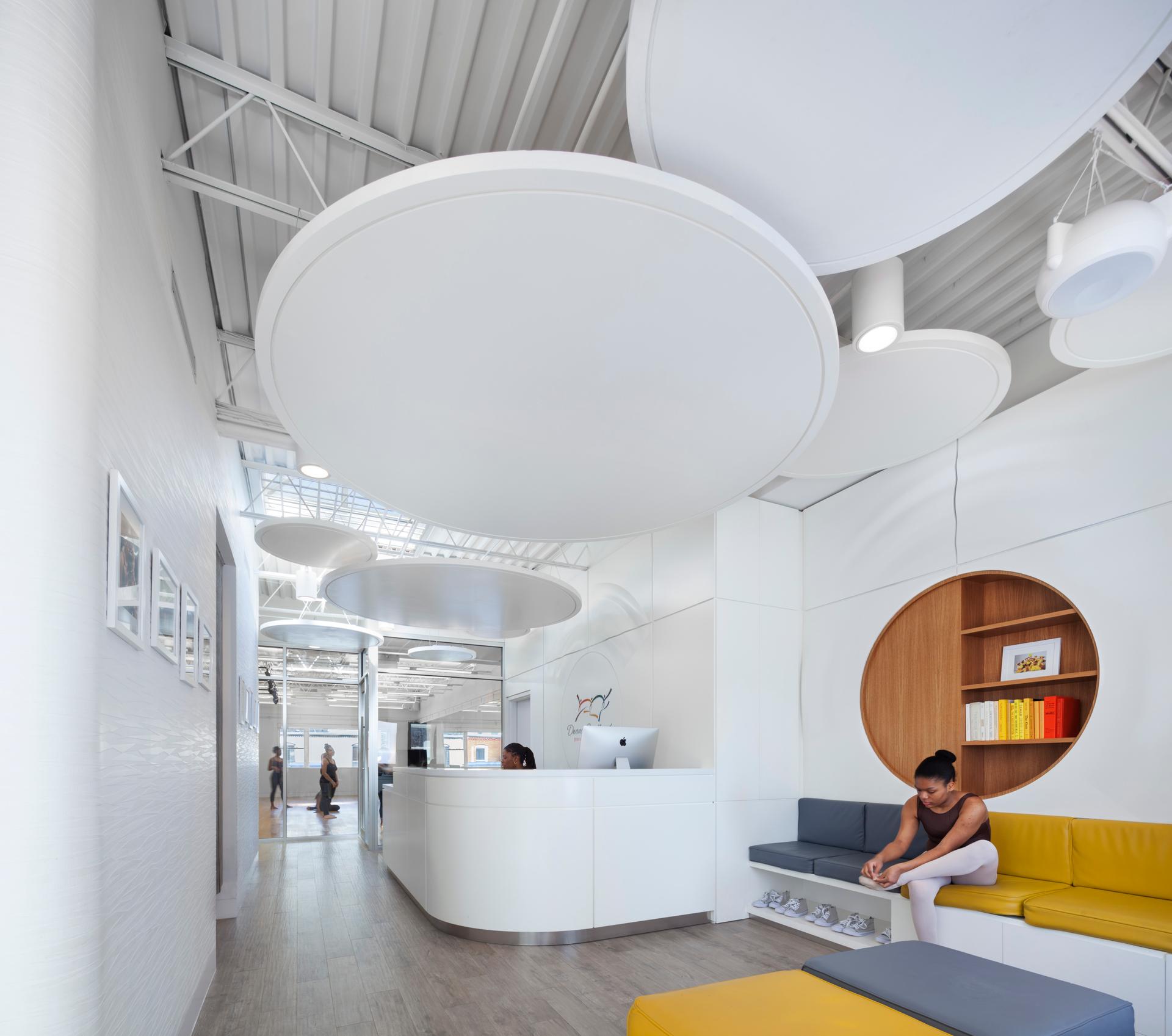 Dwana Smallwood Performing Arts Center - image 4