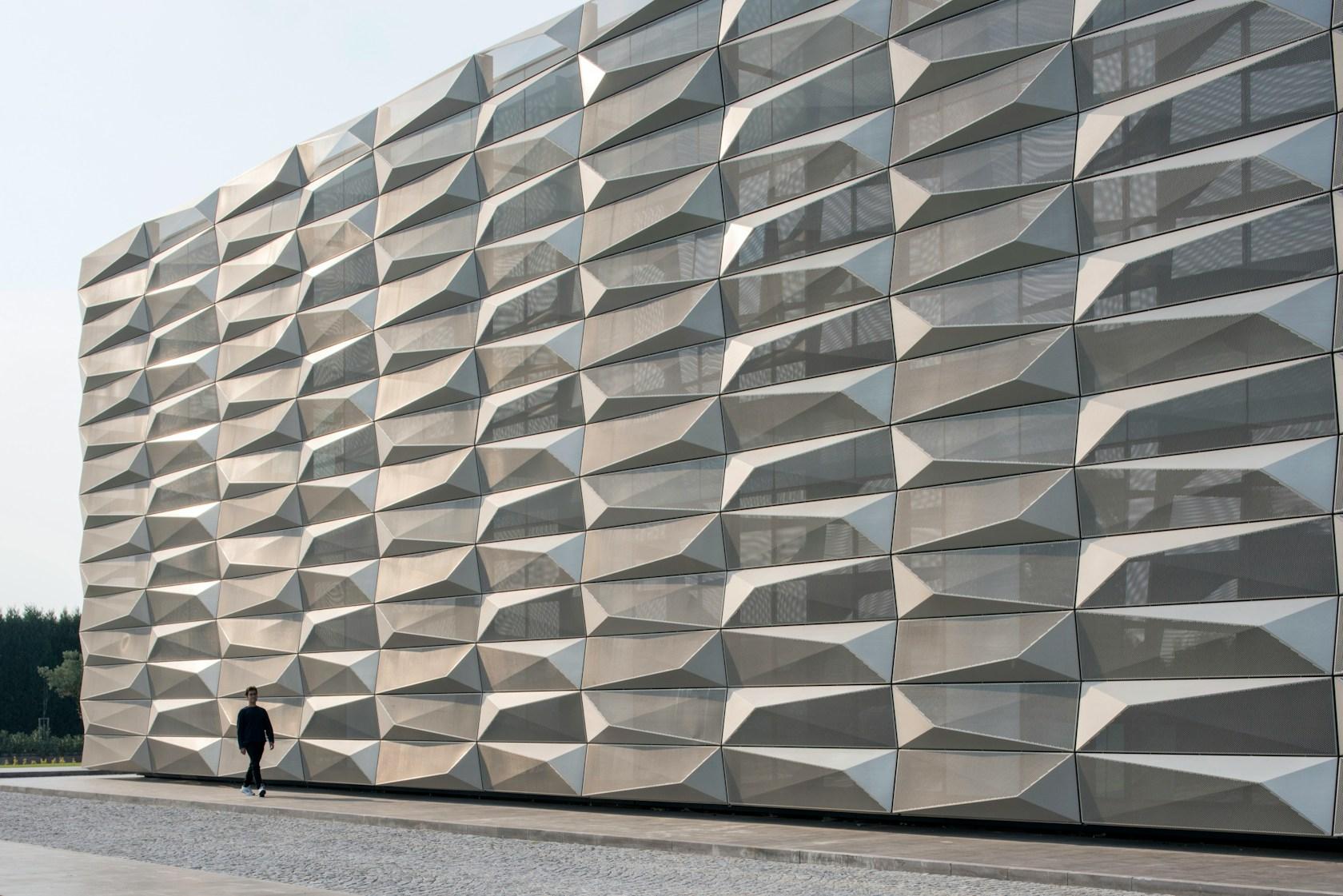 S2OSB Headquarters & Conference Hall - image 11